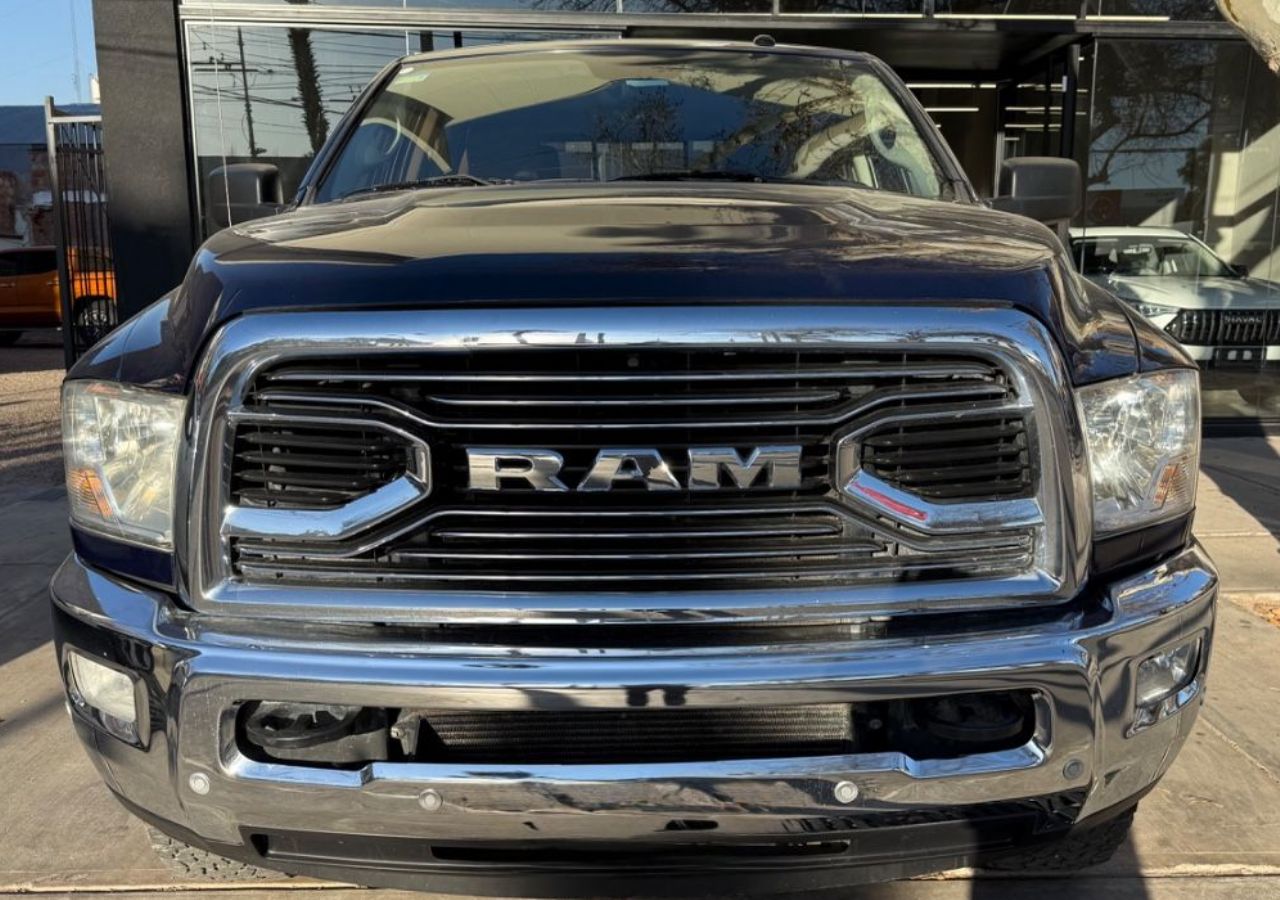 RAM 2500 Usada en Mendoza, deRuedas