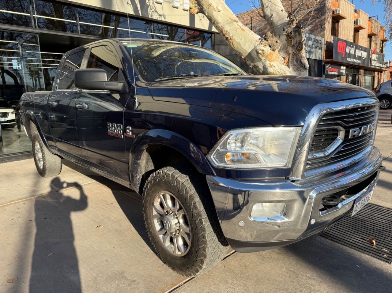RAM 2500 Usada en Mendoza, deRuedas