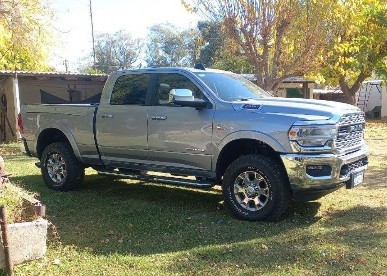 RAM 2500 Usada en Mendoza, deRuedas