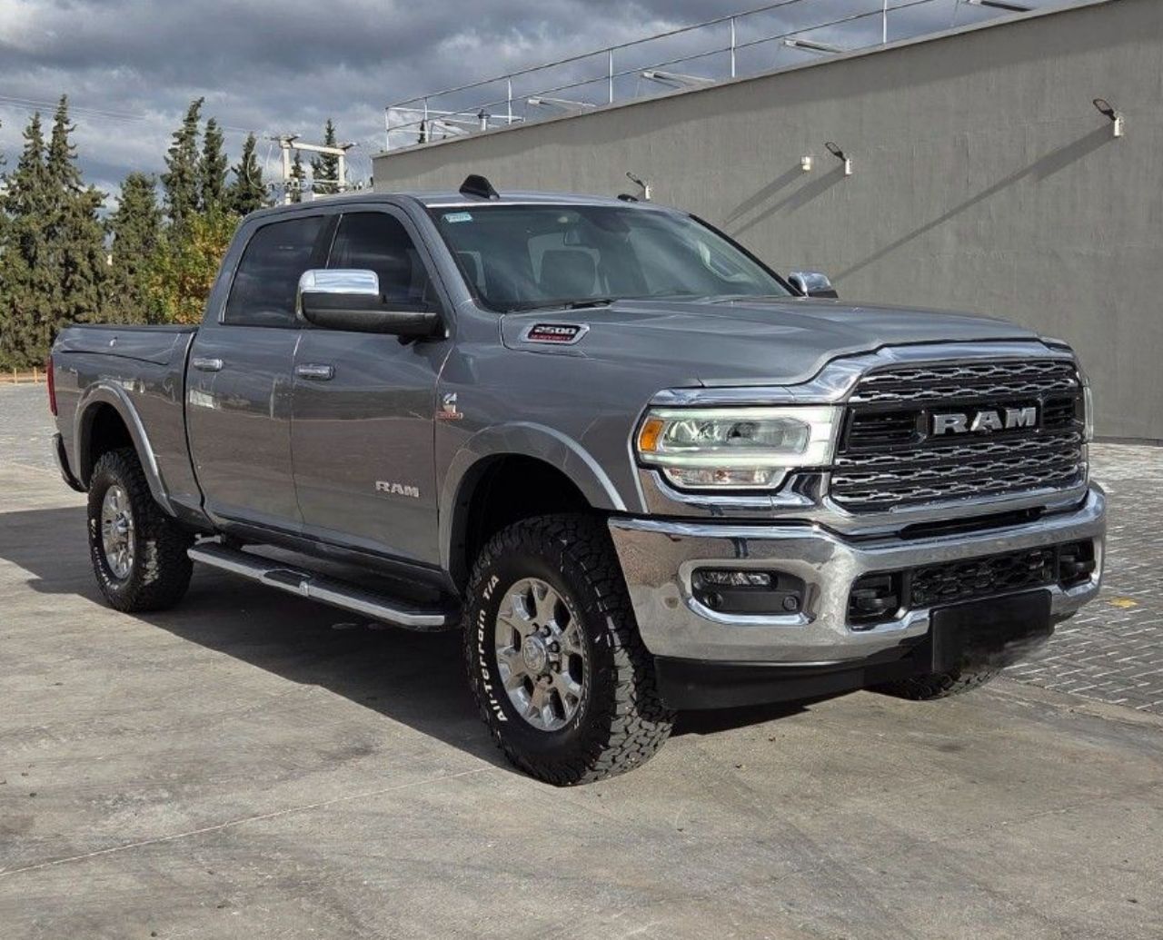 RAM 2500 Usada en Mendoza, deRuedas