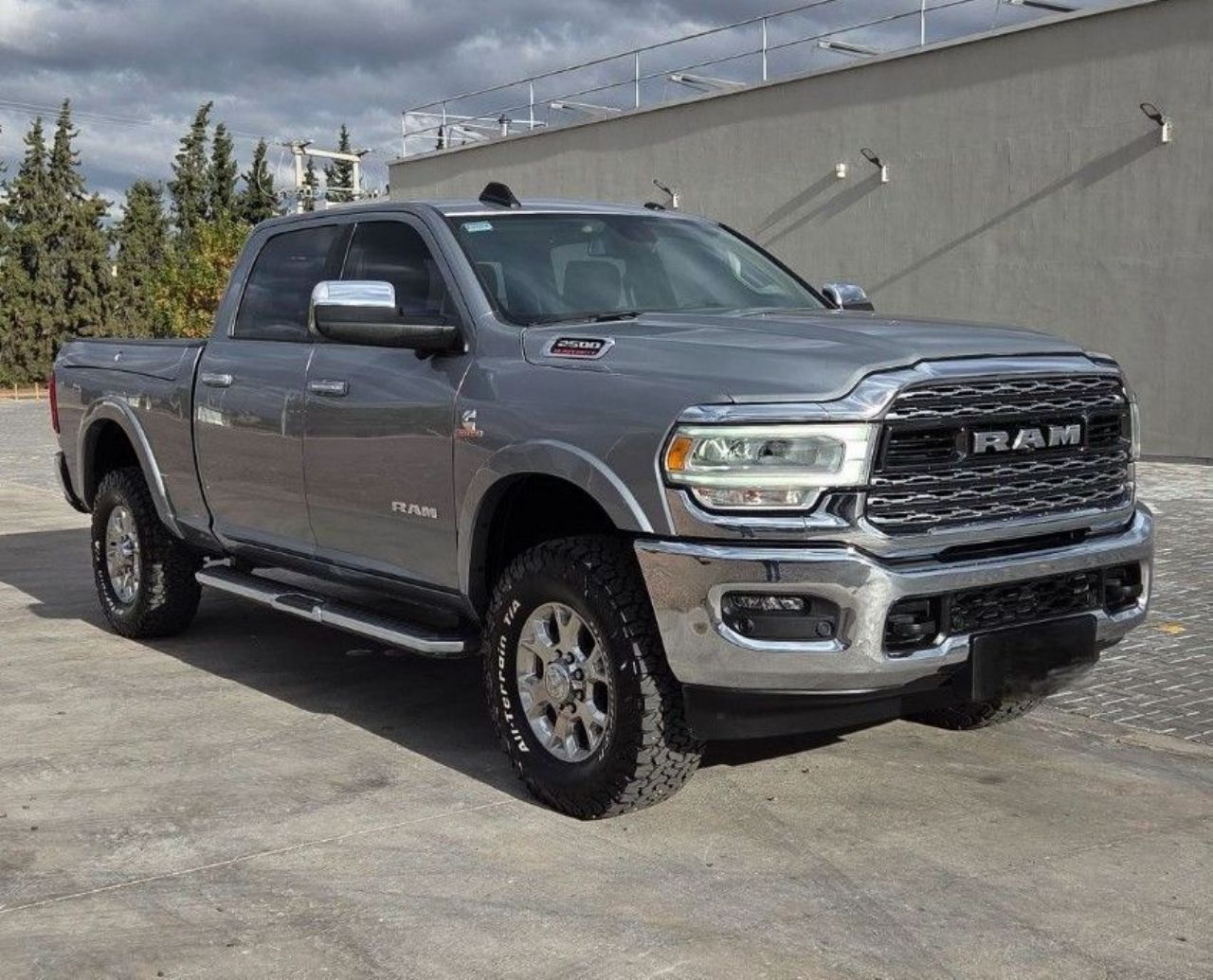 RAM 2500 Usada en Mendoza, deRuedas