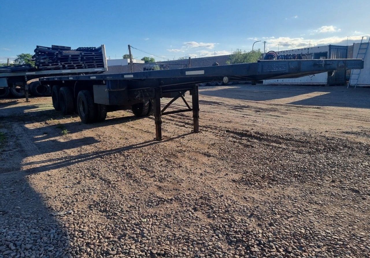 Remolque 3 ejes Usado en Mendoza, deRuedas