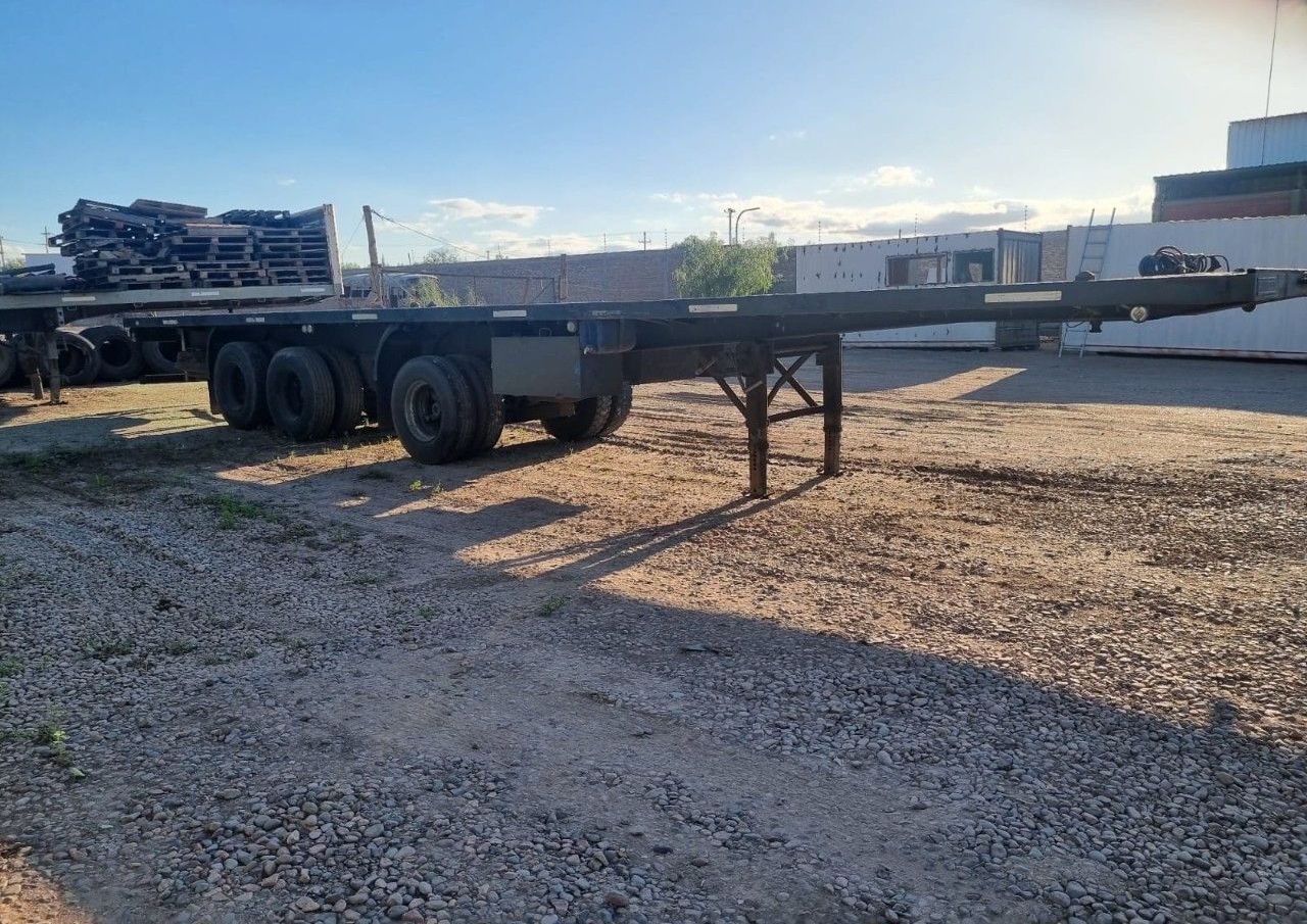 Remolque 3 ejes Usado en Mendoza, deRuedas