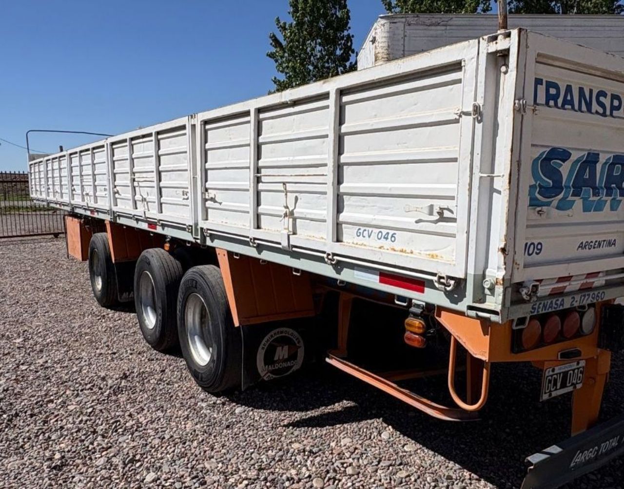 Remolque 3 ejes Usado en Mendoza, deRuedas