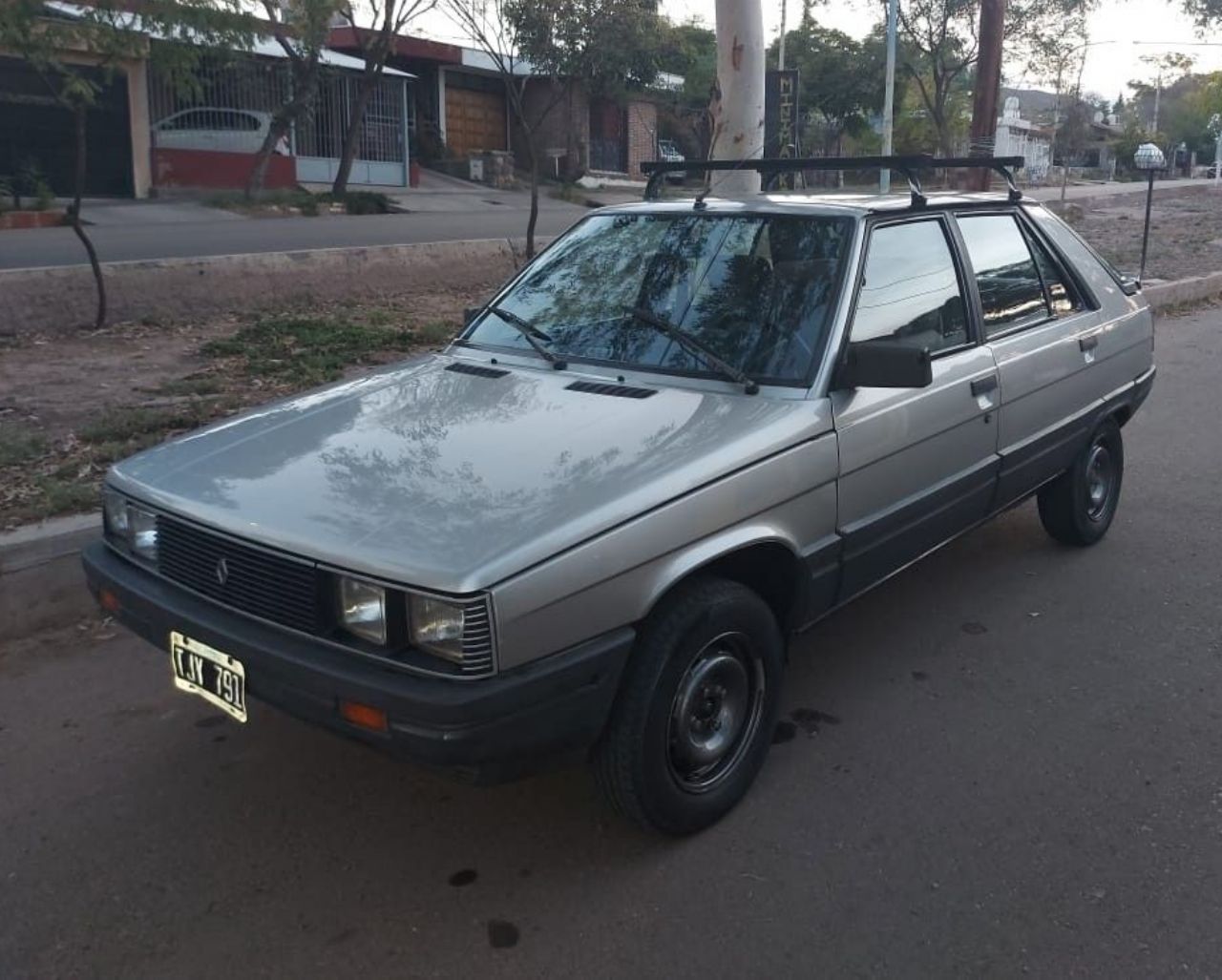 Renault 11 Usado en Mendoza, deRuedas