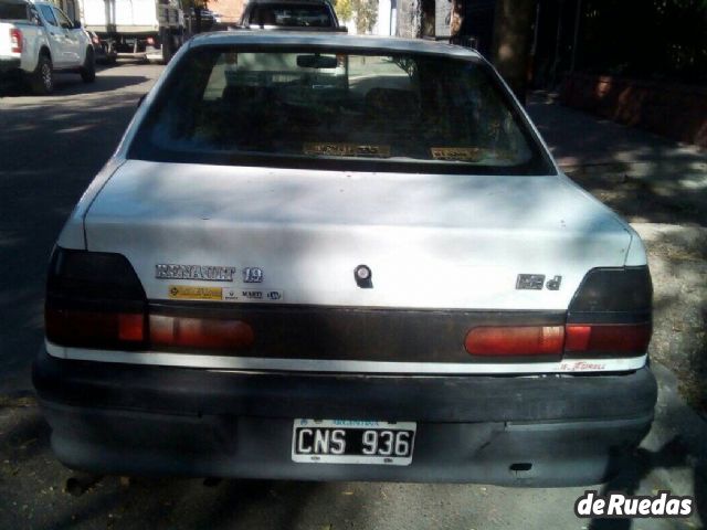 Renault 19 Usado en Mendoza, deRuedas
