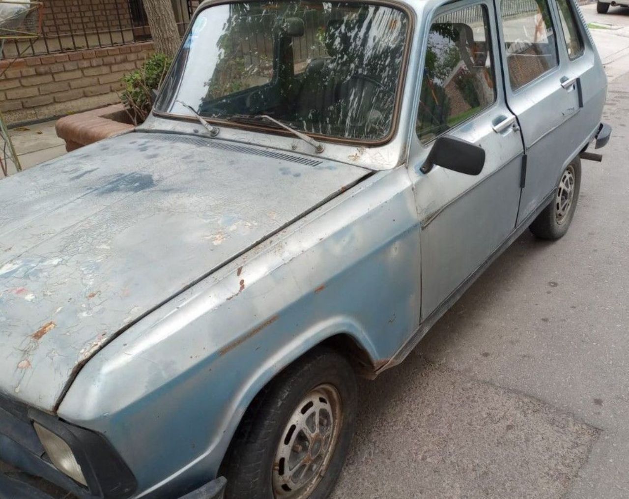 Renault 6 Usado en San Juan, deRuedas