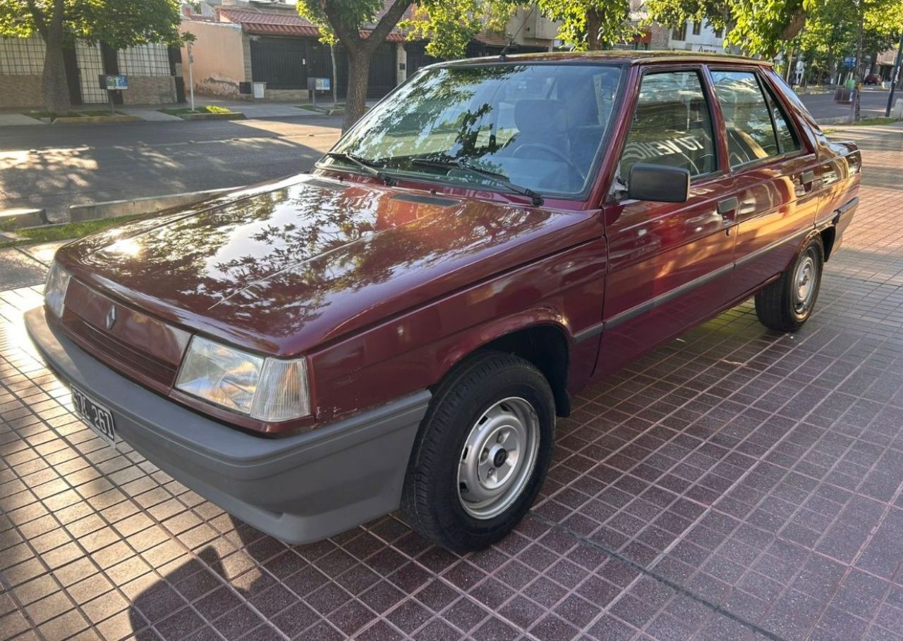 Renault 9 Usado en Mendoza, deRuedas