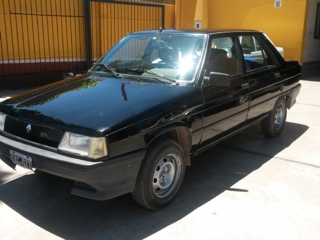 Renault 9 Usado en Mendoza, deRuedas