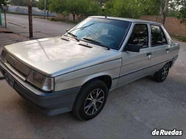 Renault 9 Usado en Mendoza, deRuedas