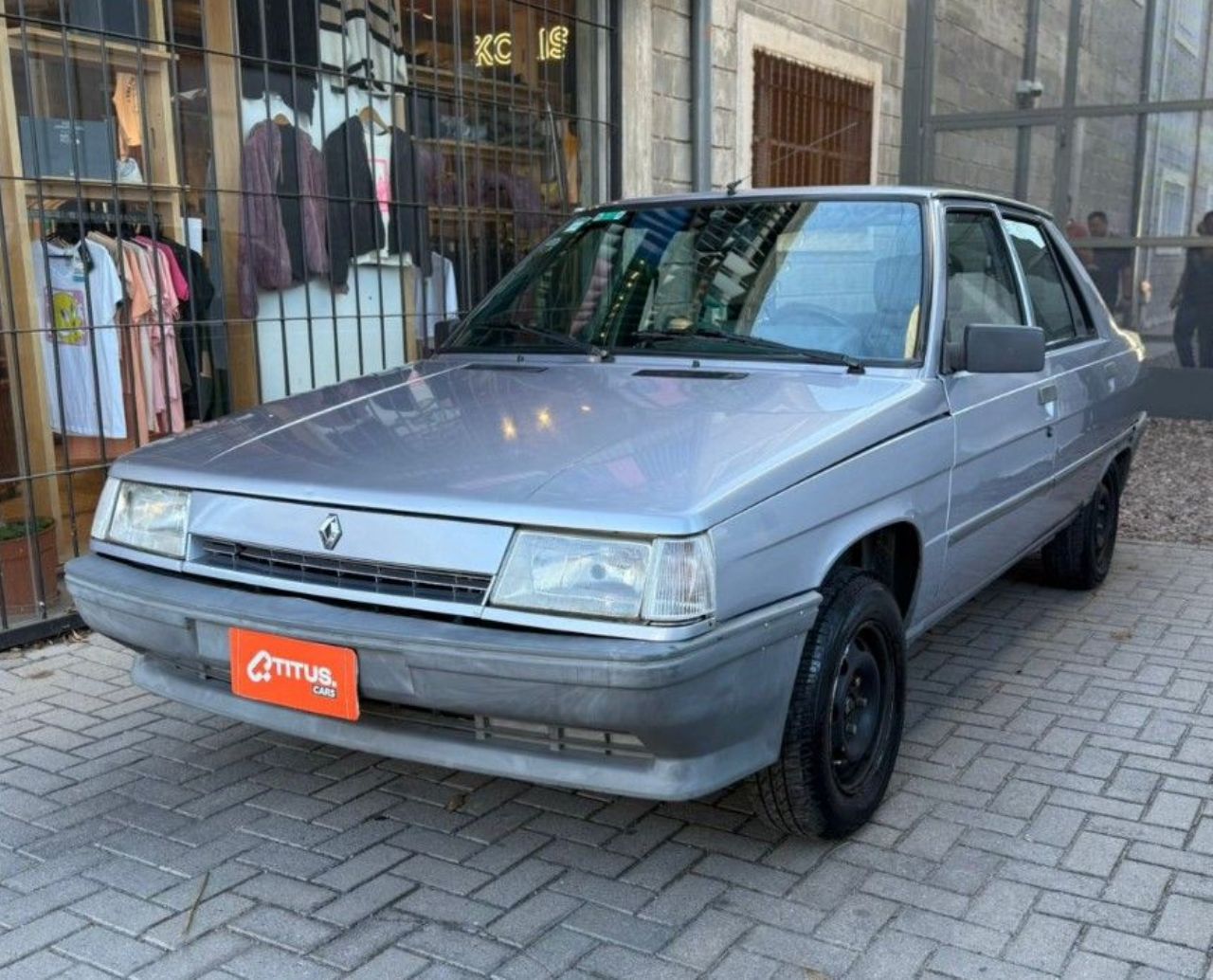 Renault 9 Usado en Córdoba, deRuedas