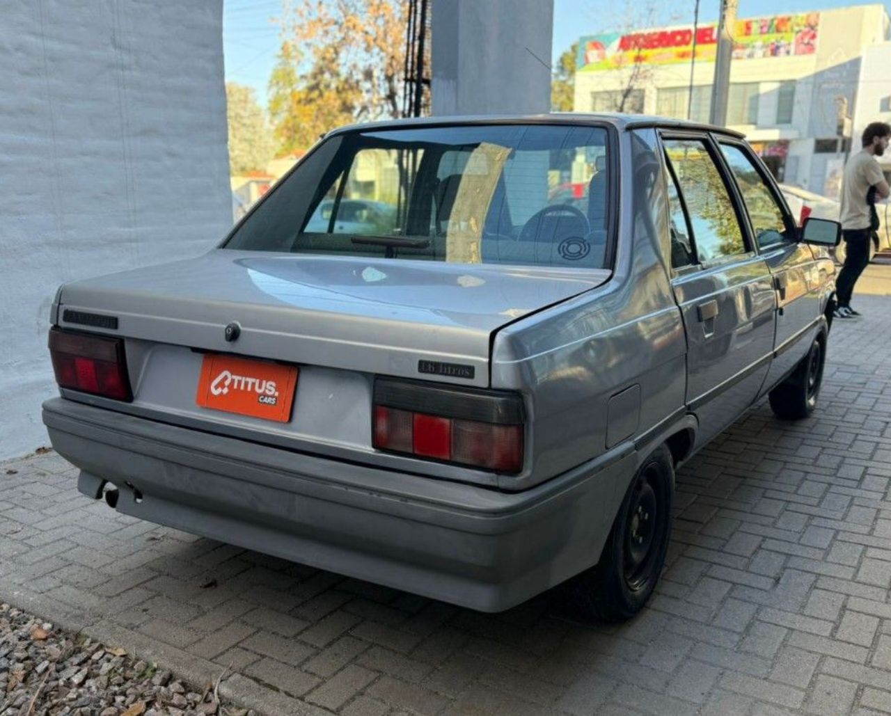 Renault 9 Usado en Córdoba, deRuedas