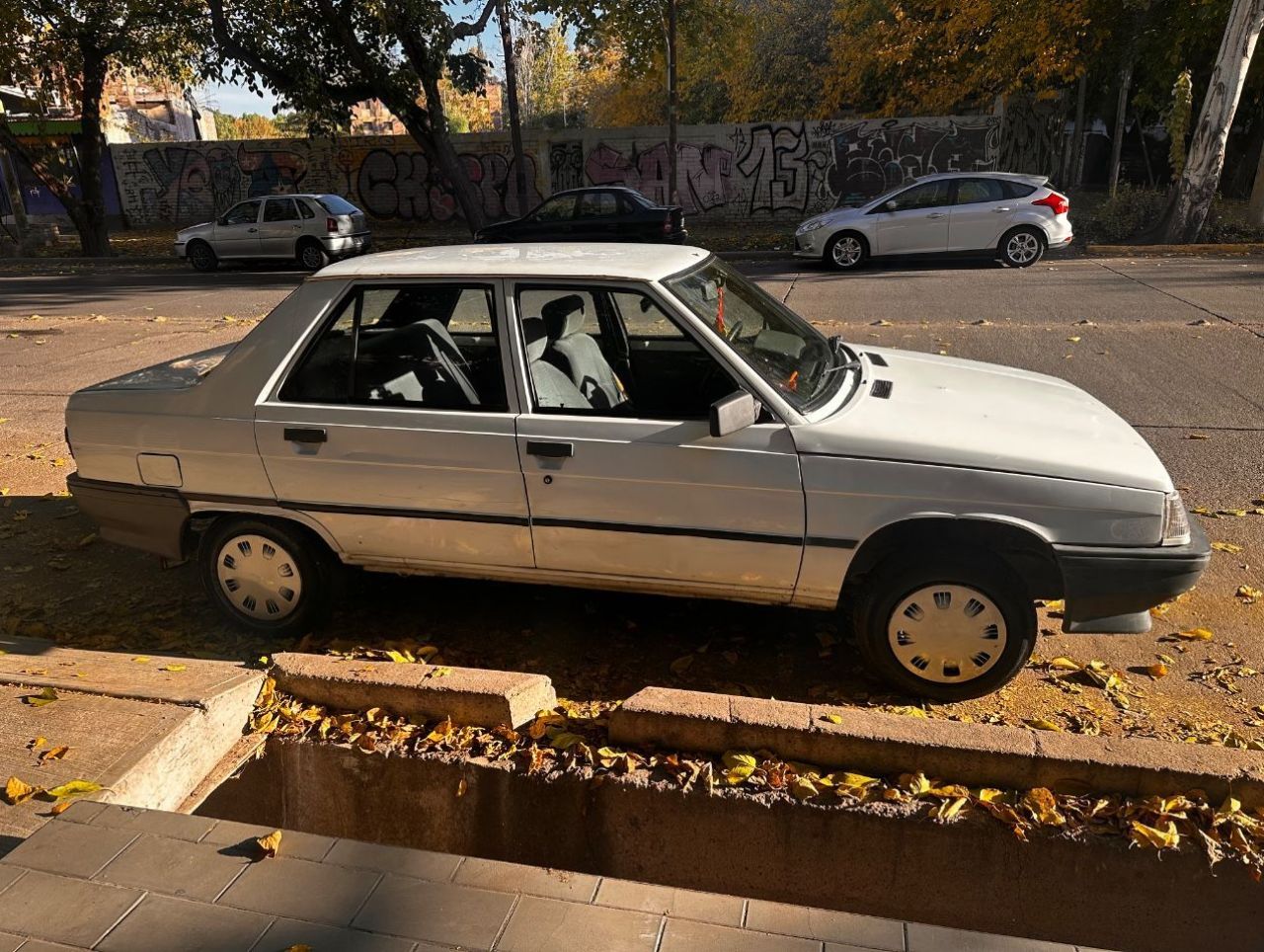 Renault 9 Usado en Mendoza, deRuedas