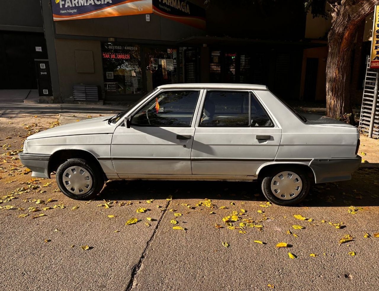 Renault 9 Usado en Mendoza, deRuedas