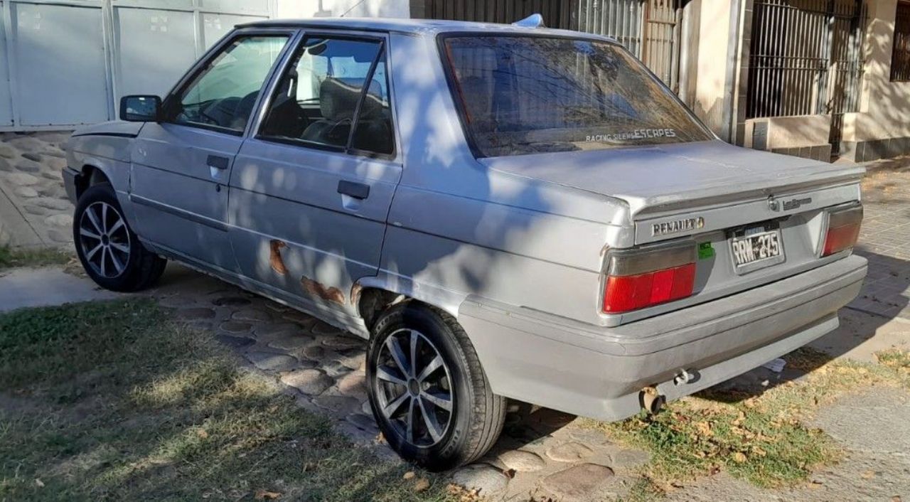 Renault 9 Usado en Mendoza, deRuedas