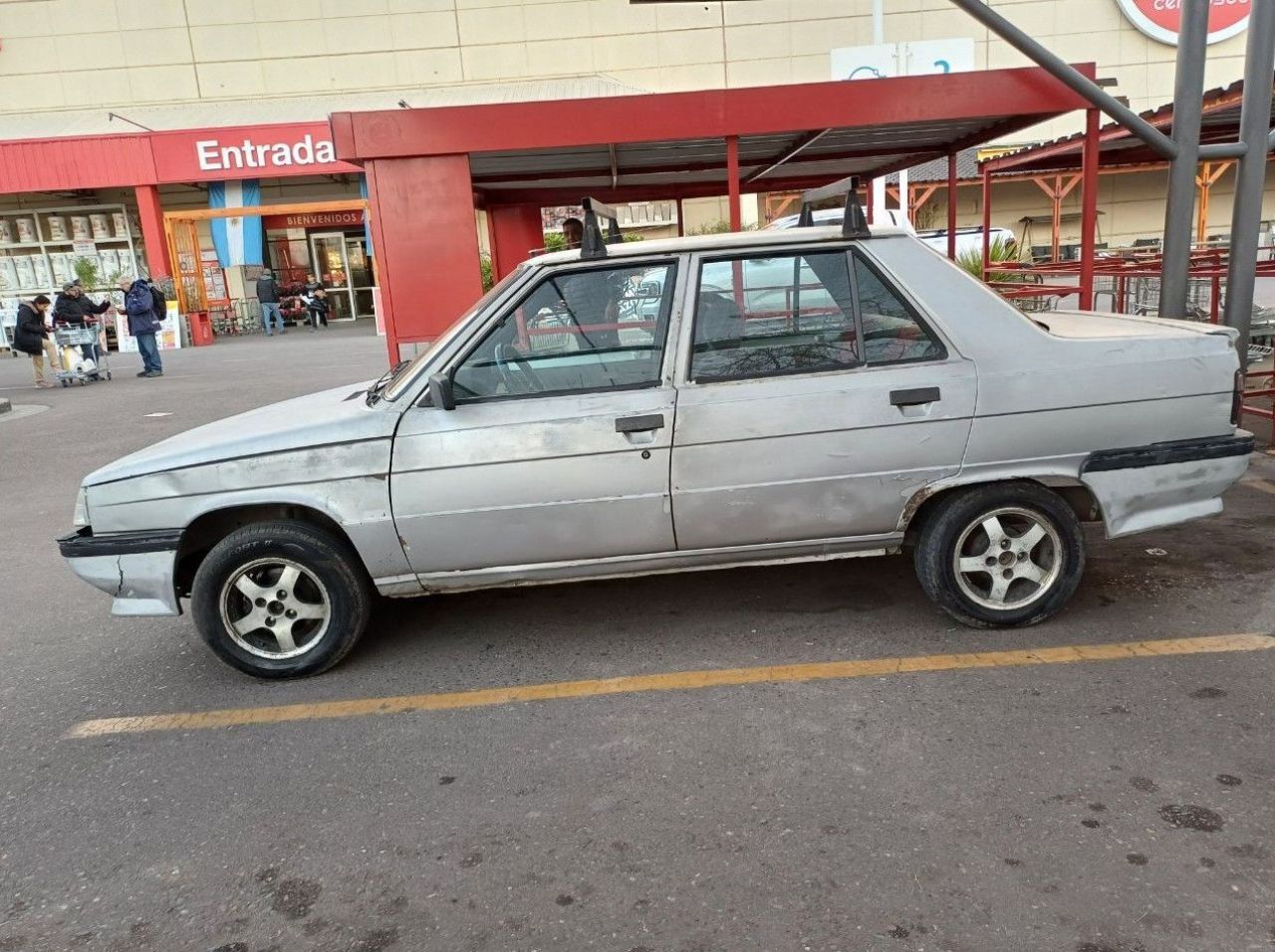 Renault 9 Usado en Mendoza, deRuedas