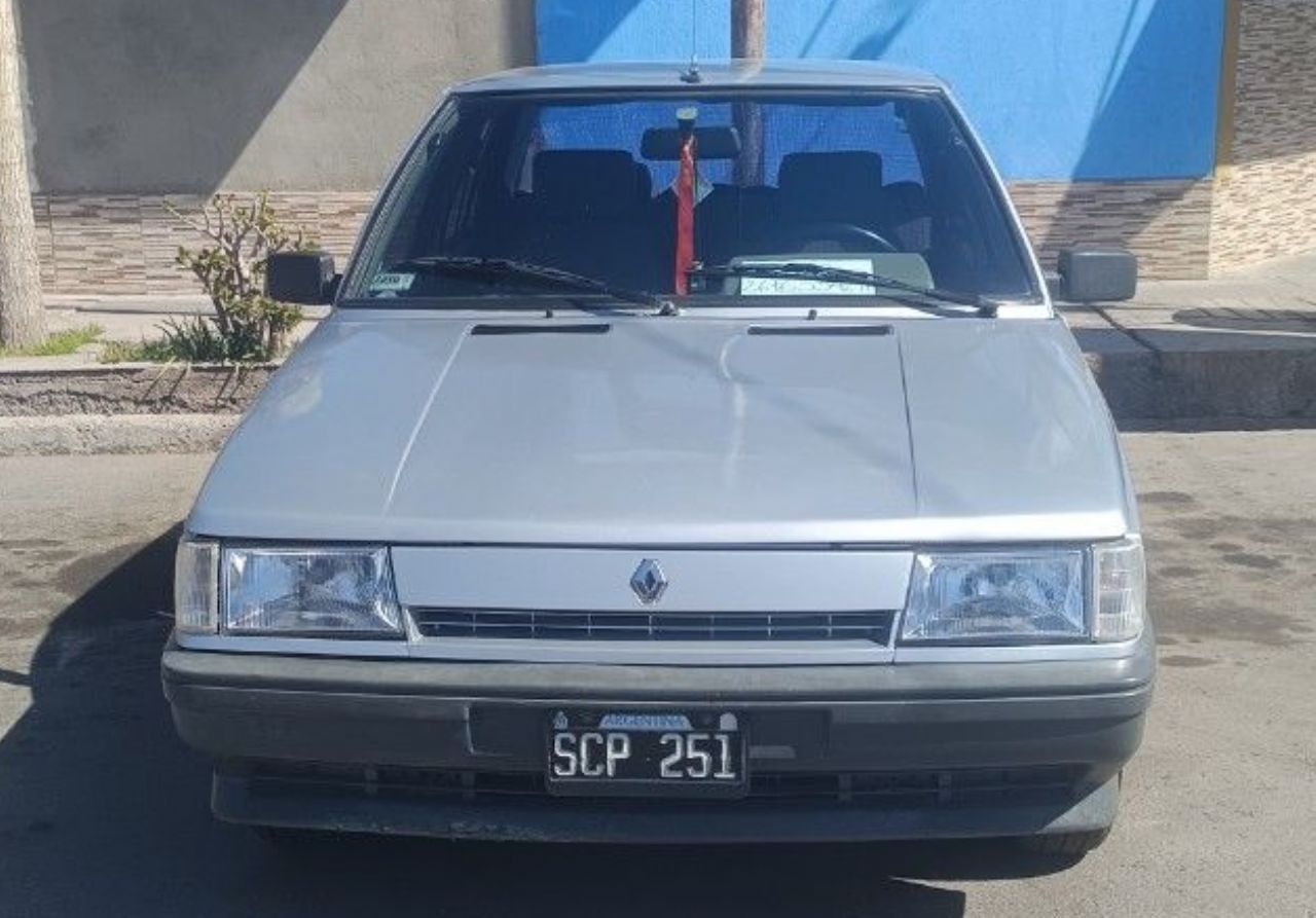 Renault 9 Usado en Mendoza, deRuedas