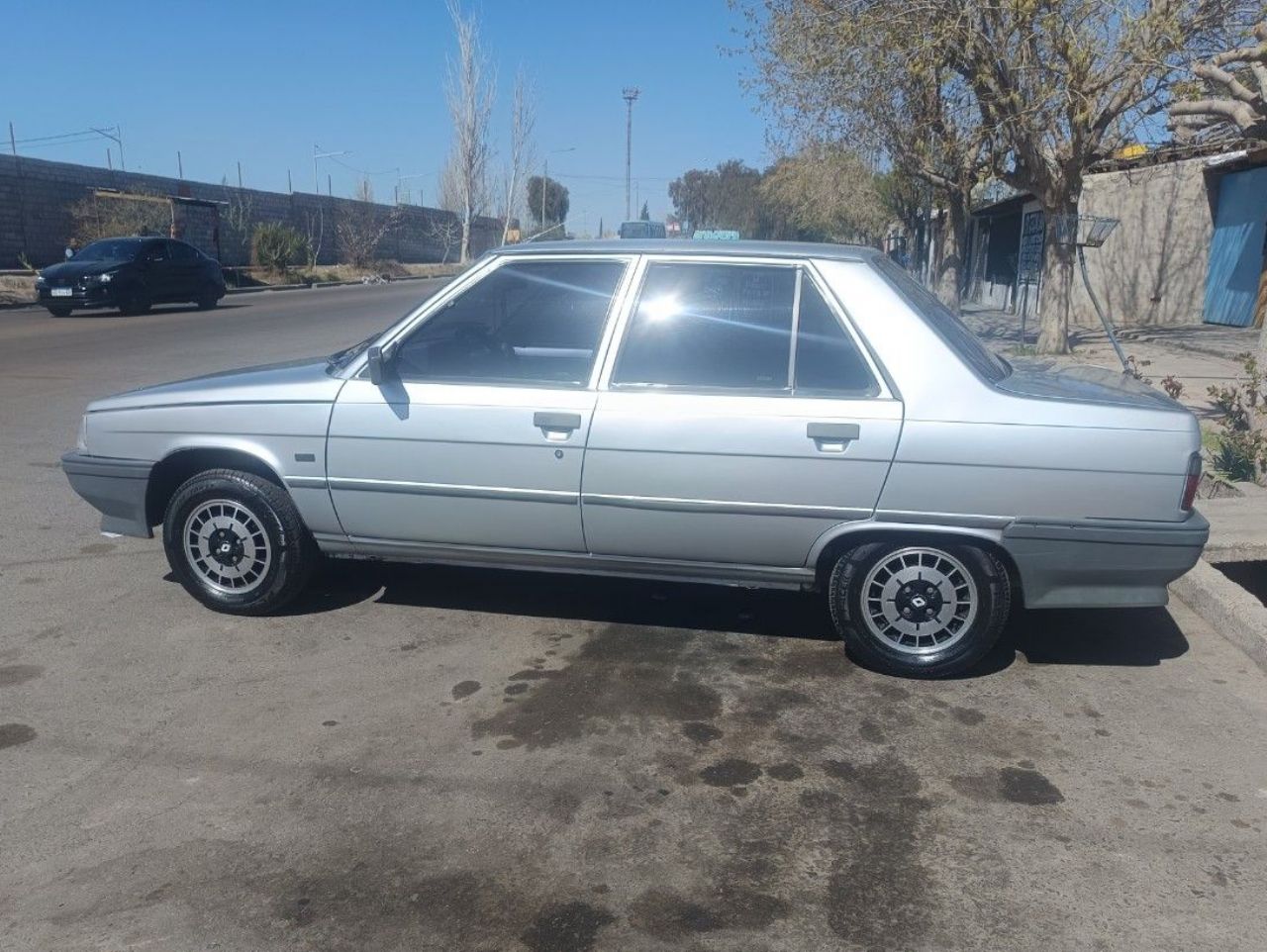 Renault 9 Usado en Mendoza, deRuedas