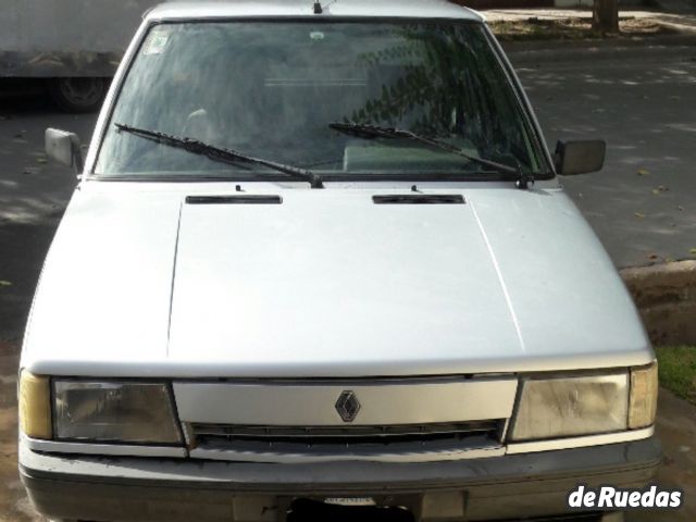 Renault 9 Usado en Mendoza, deRuedas
