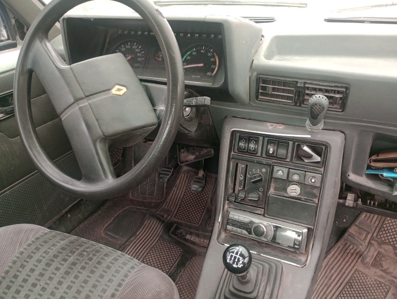 Renault 9 Usado en Mendoza, deRuedas