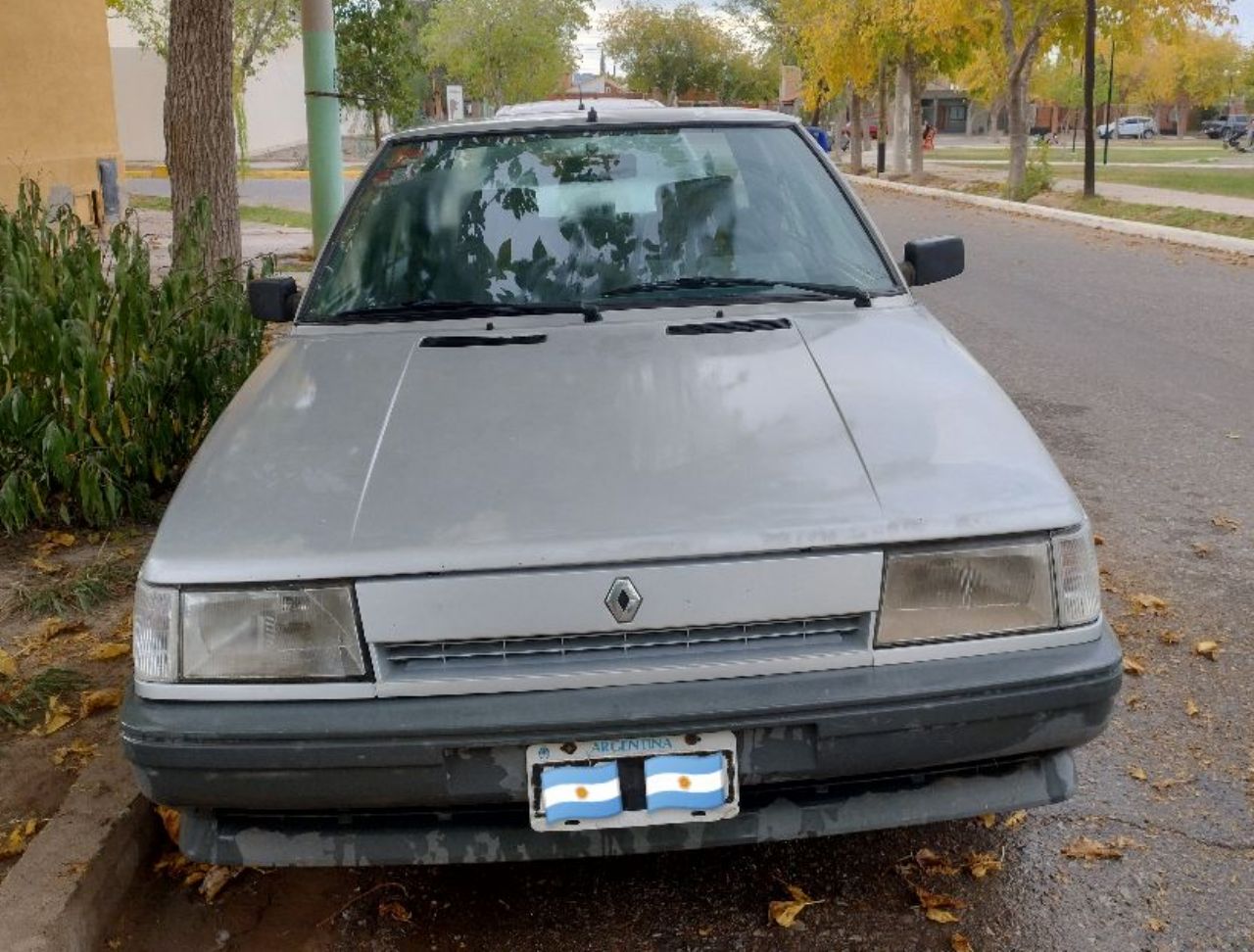 Renault 9 Usado en San Juan, deRuedas