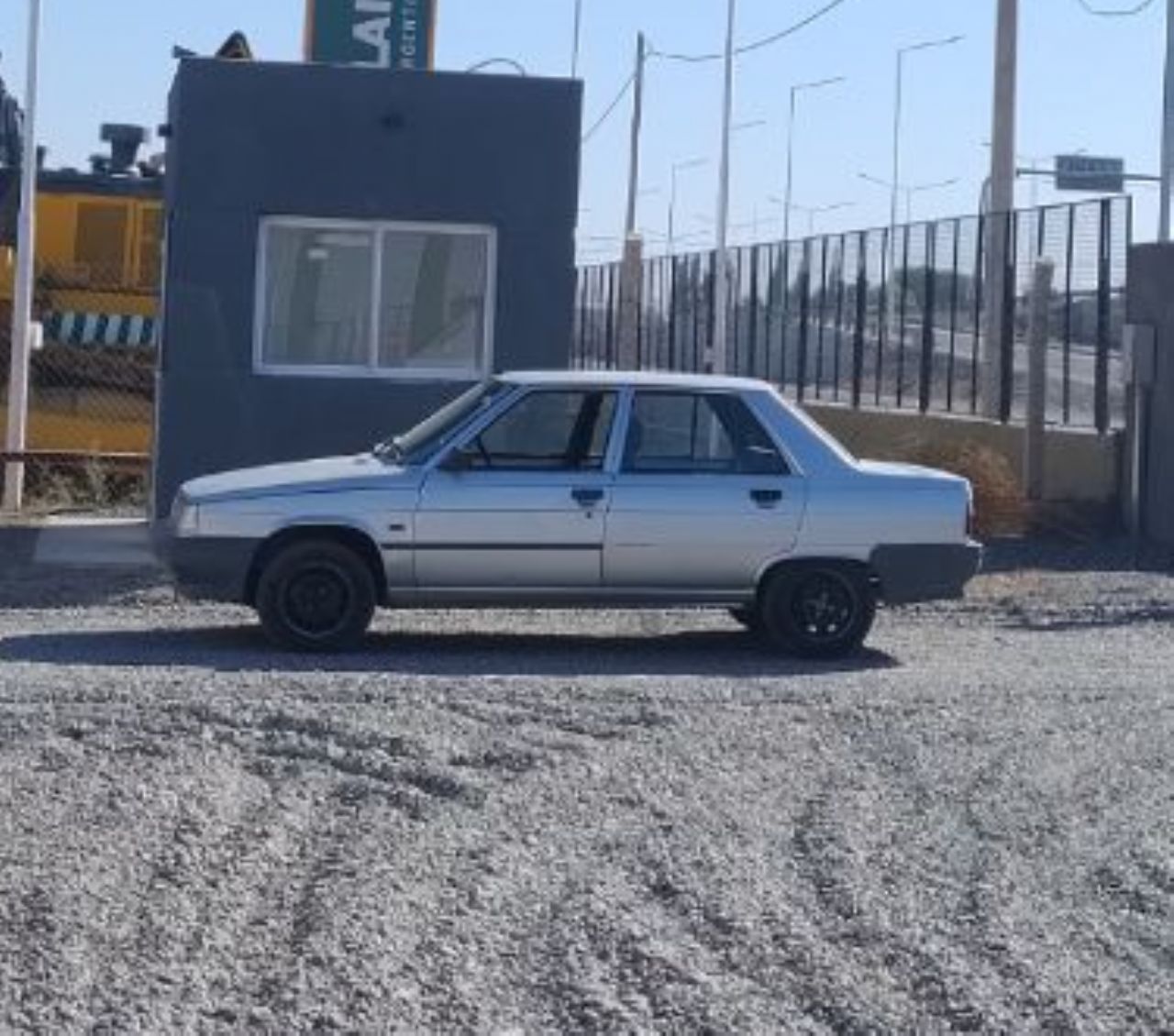 Renault 9 Usado en San Juan, deRuedas