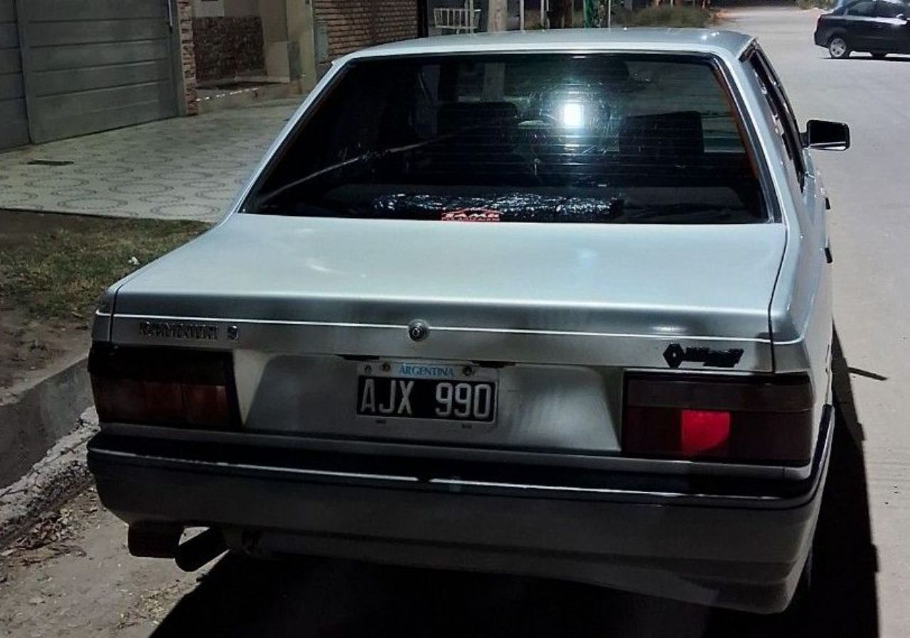 Renault 9 Usado en Mendoza, deRuedas