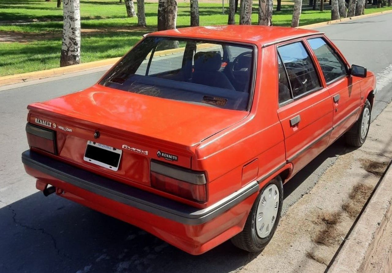 Renault 9 Usado en Mendoza, deRuedas