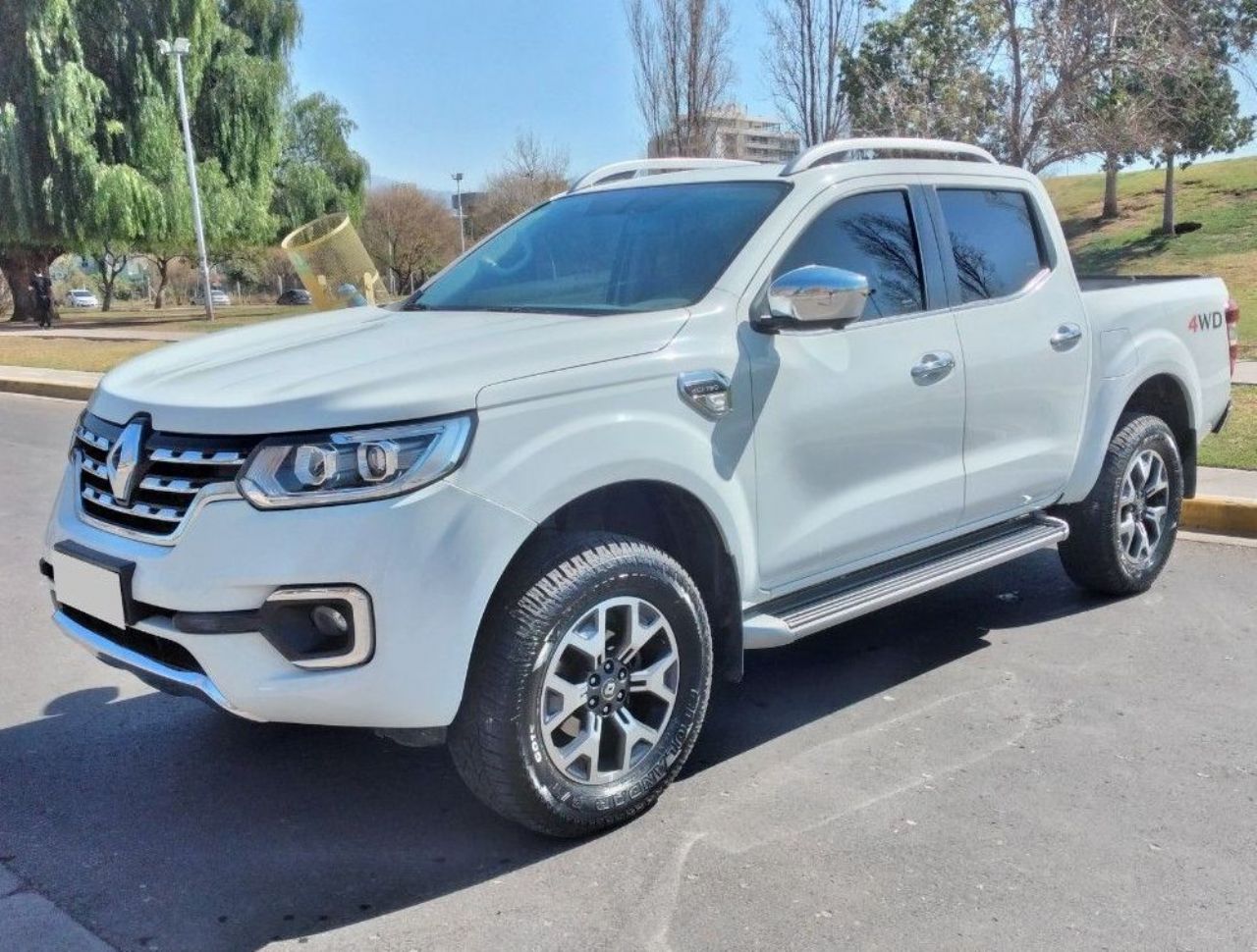 Renault Alaskan Usada en Mendoza, deRuedas
