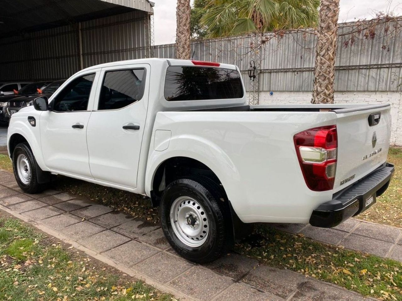 Renault Alaskan Usada en Mendoza, deRuedas