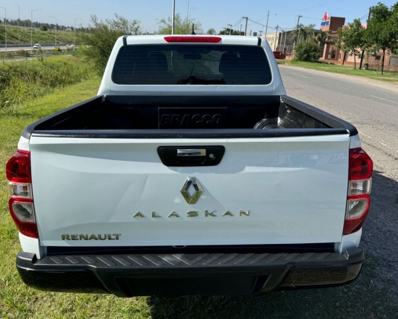 Renault Alaskan Usada Financiado en Córdoba, deRuedas