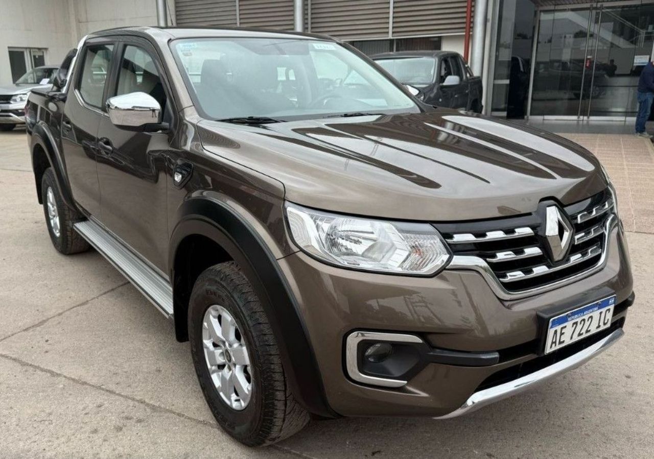 Renault Alaskan Usada en Mendoza, deRuedas