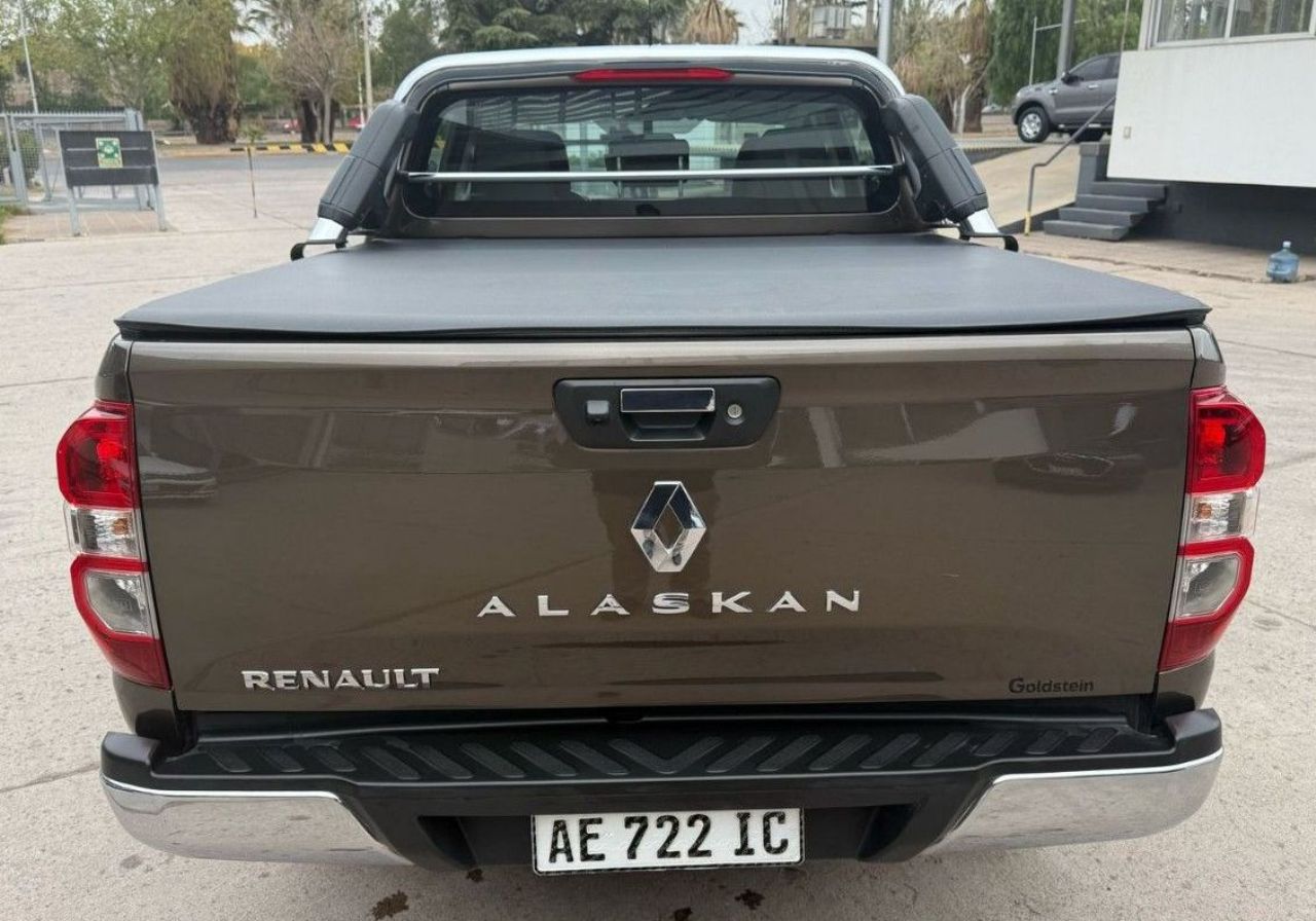 Renault Alaskan Usada en Mendoza, deRuedas