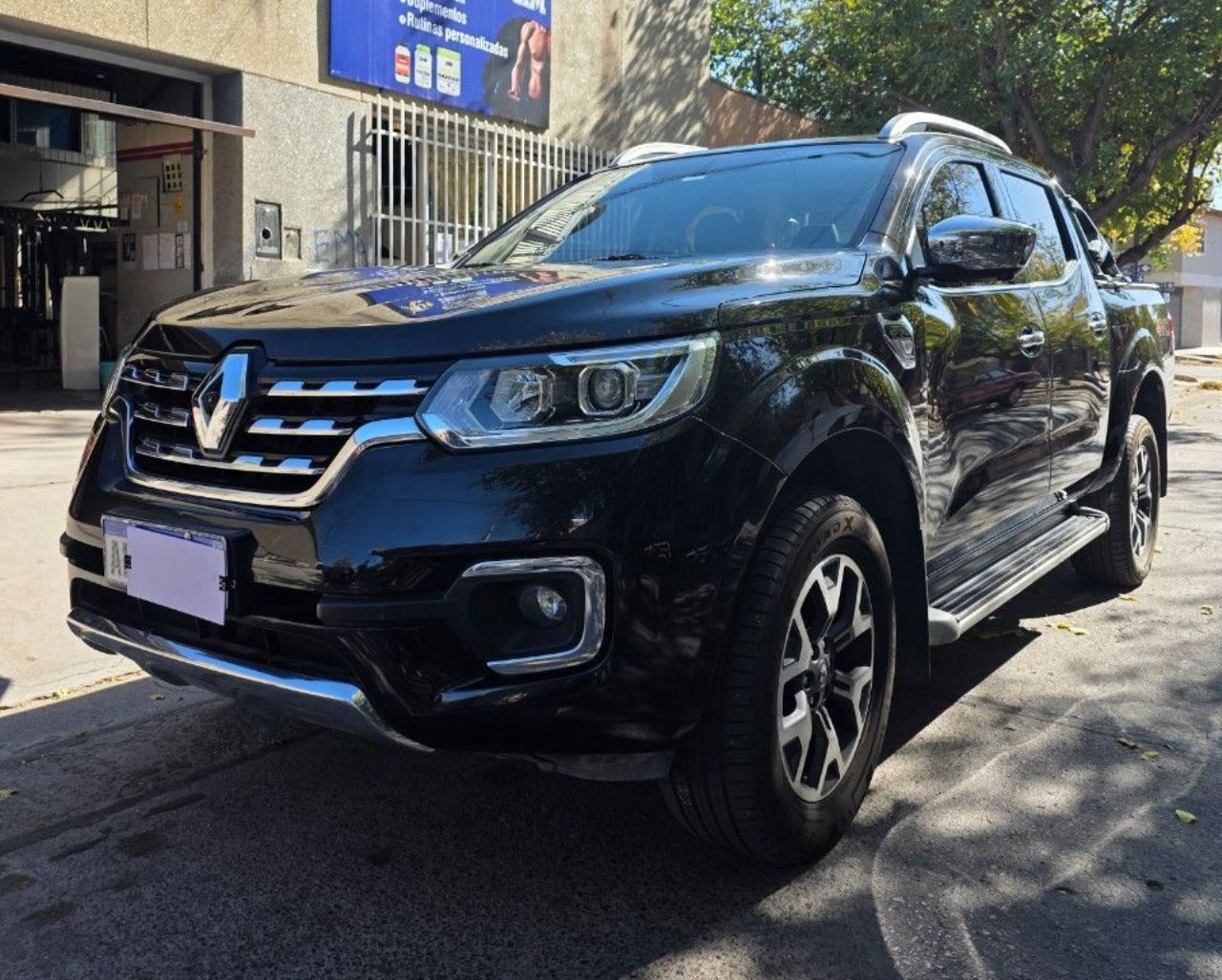 Renault Alaskan Usada Financiado en Mendoza, deRuedas