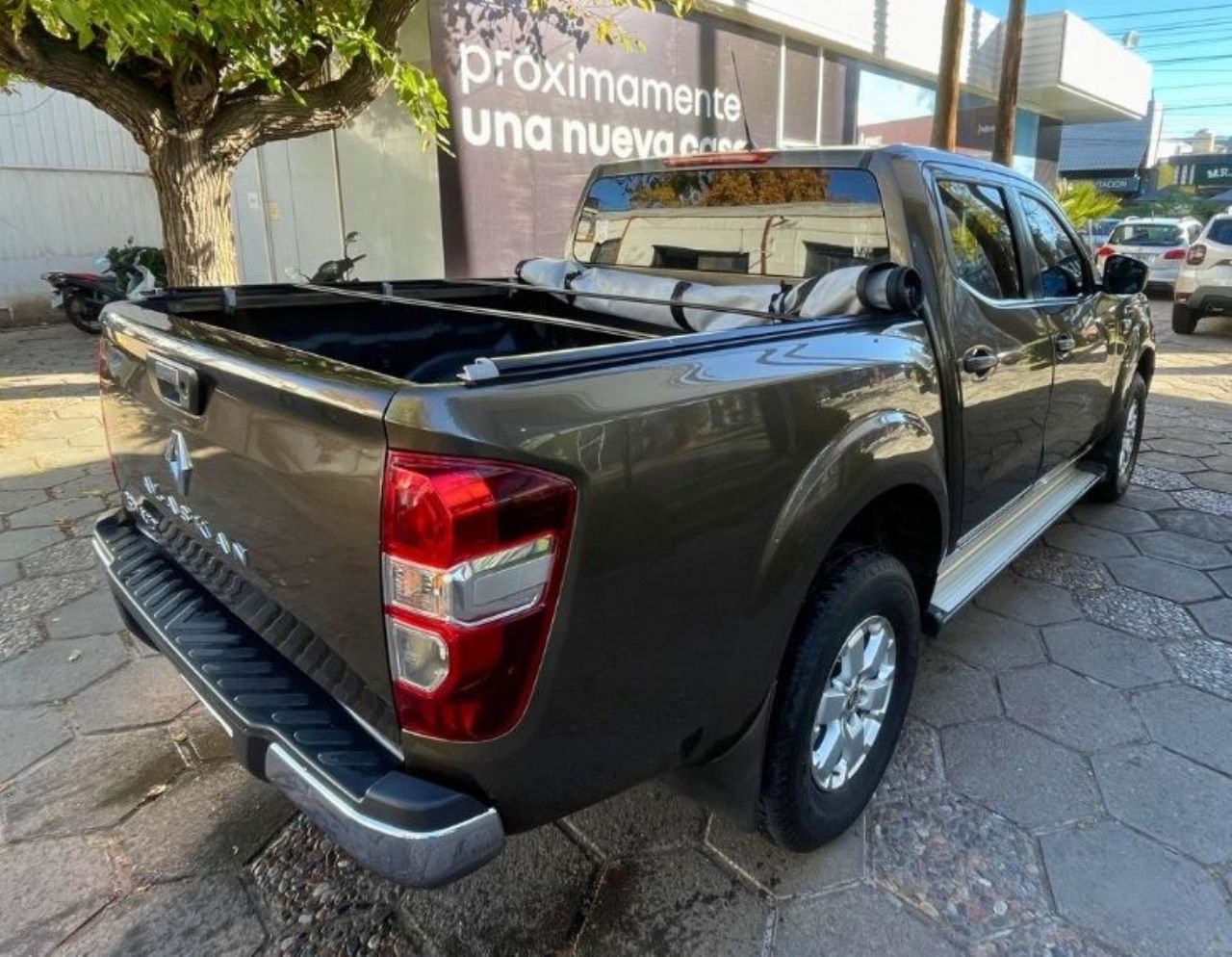 Renault Alaskan Usada en Mendoza, deRuedas