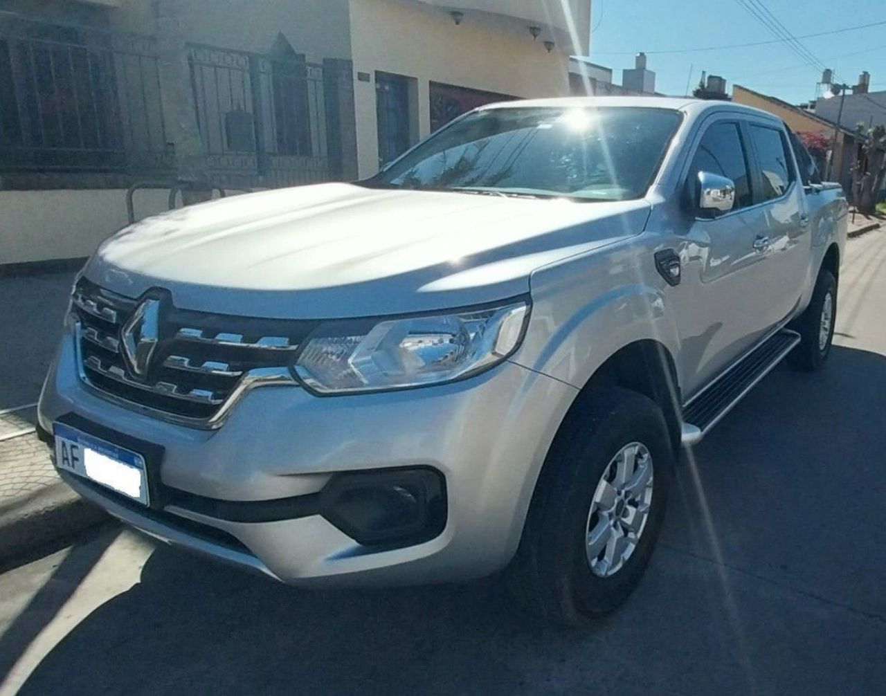 Renault Alaskan Usada en Buenos Aires, deRuedas