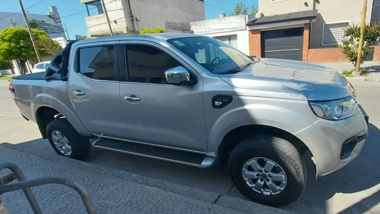 Renault Alaskan Usada en Buenos Aires, deRuedas