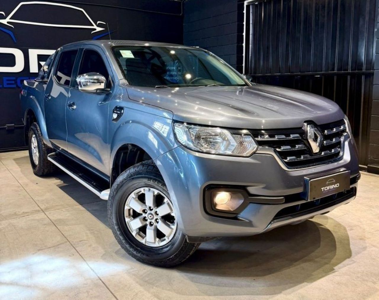Renault Alaskan Usada Financiado en Córdoba, deRuedas