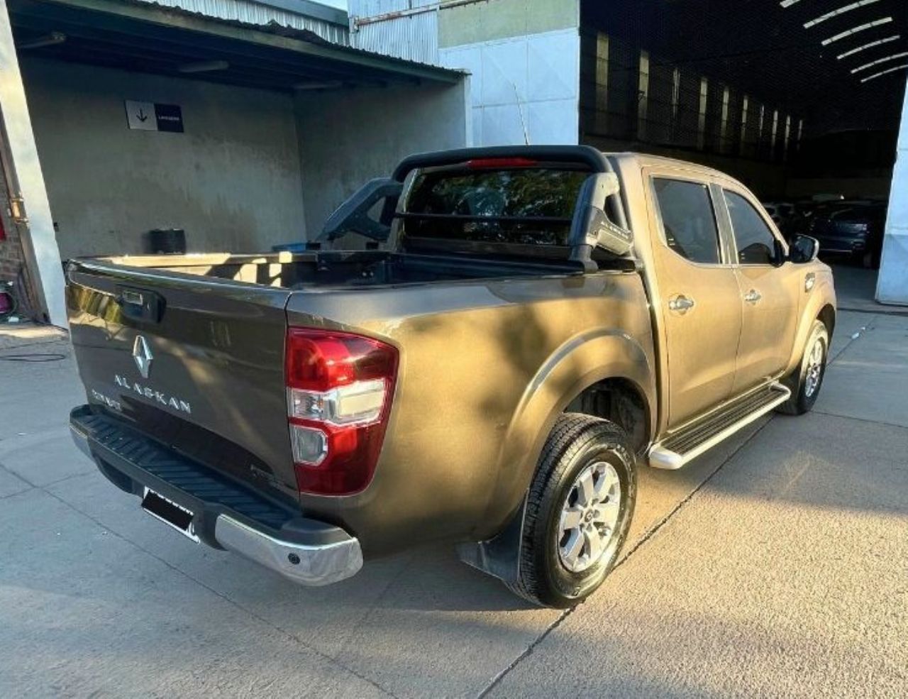 Renault Alaskan Usada en Mendoza, deRuedas