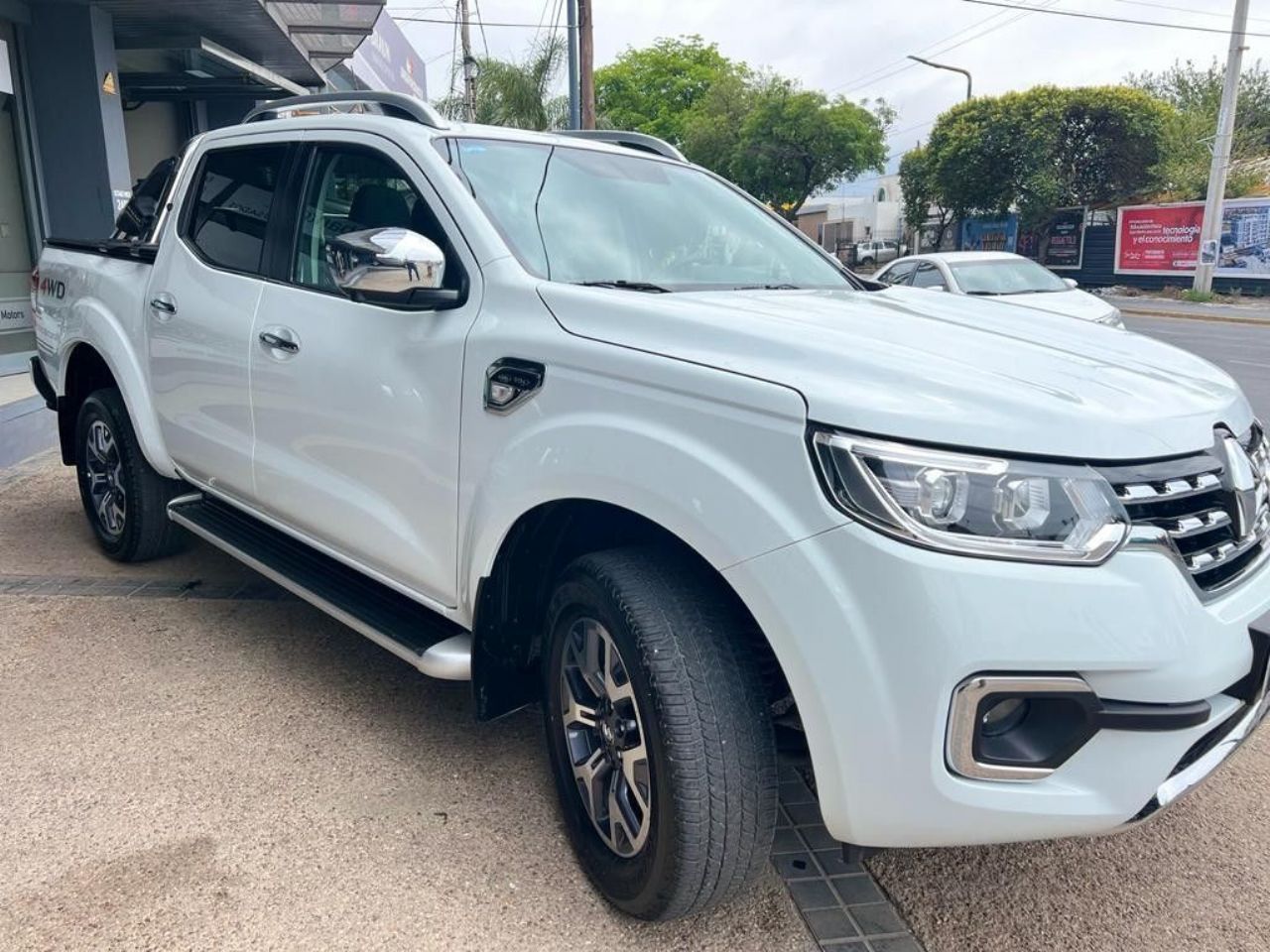 Renault Alaskan Usada en Córdoba, deRuedas
