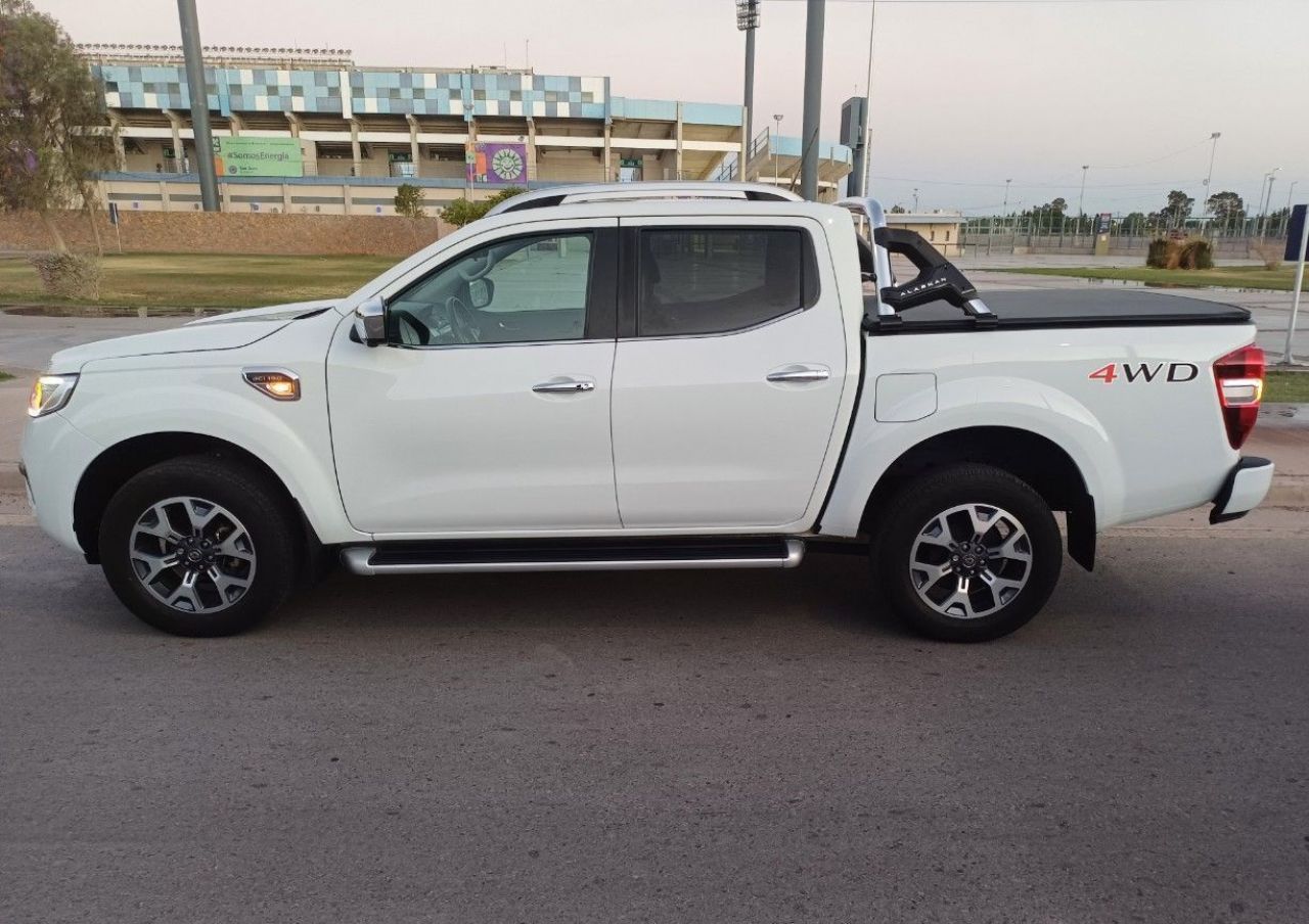 Renault Alaskan Usada en San Juan, deRuedas