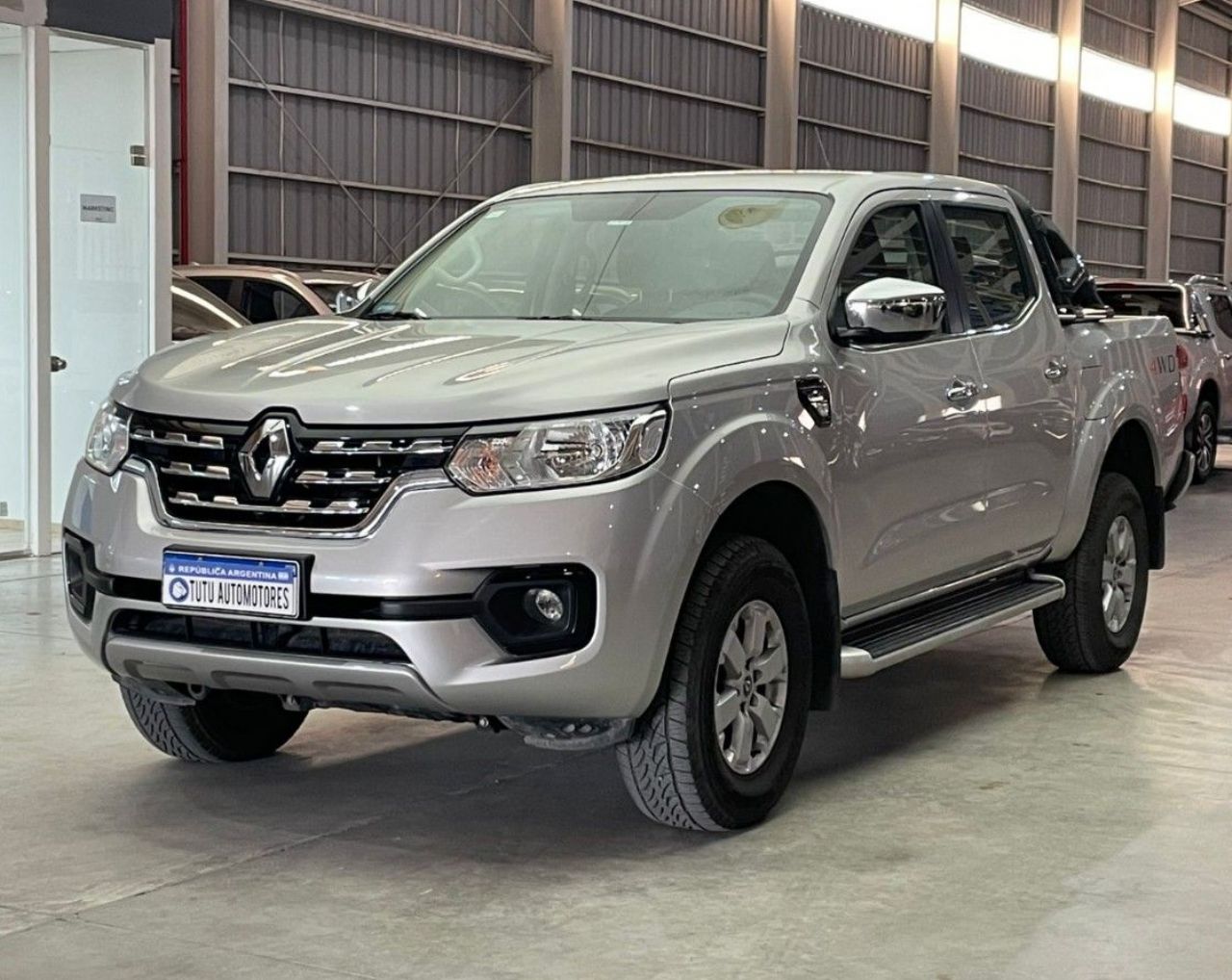 Renault Alaskan Usada Financiado en Córdoba, deRuedas