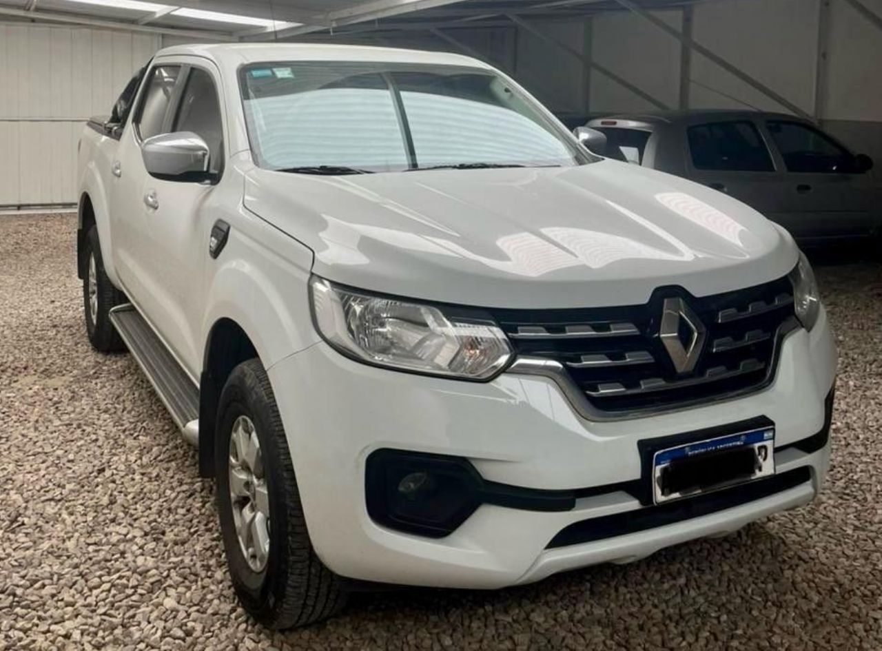 Renault Alaskan Usada Financiado en Córdoba, deRuedas