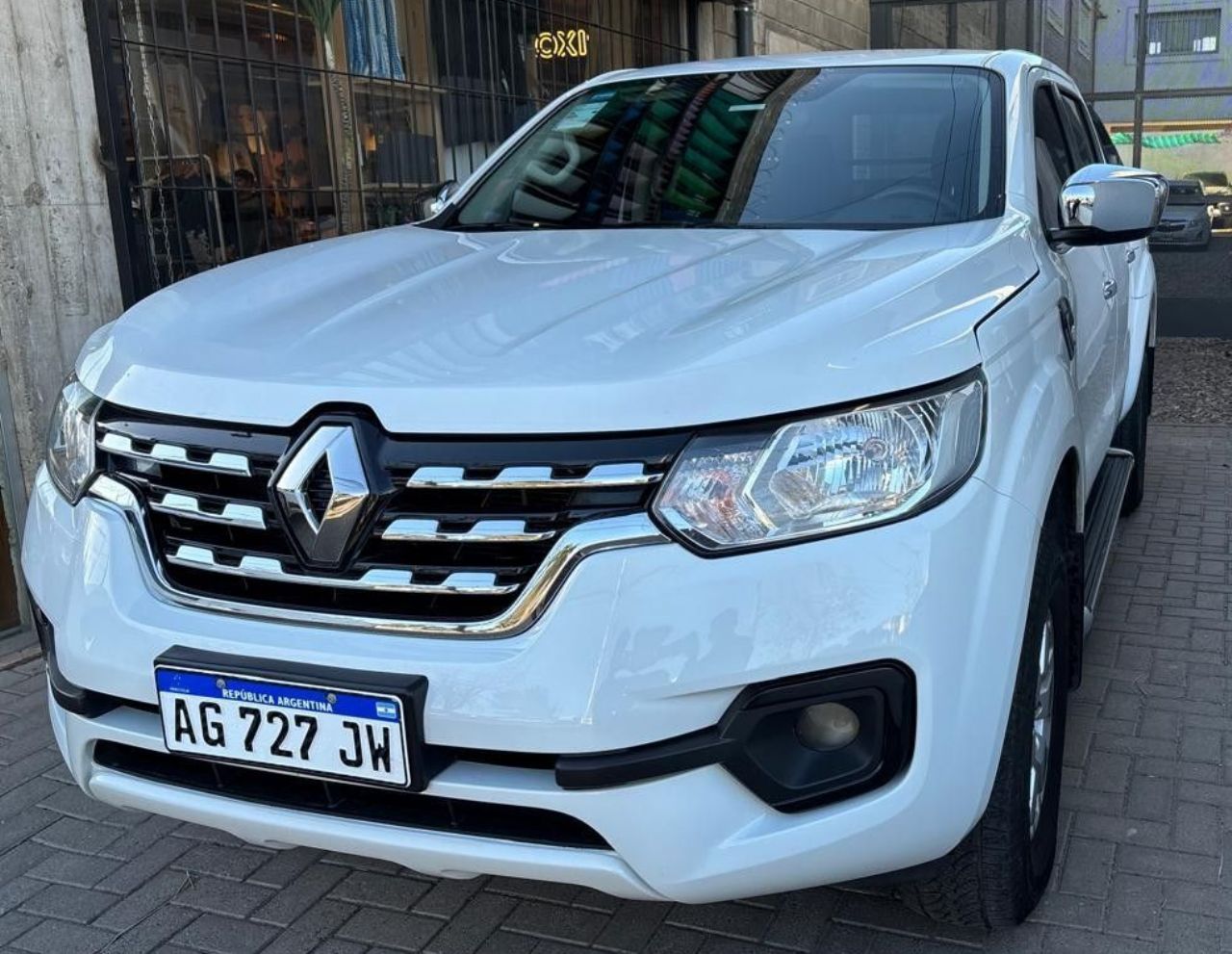 Renault Alaskan Usada Financiado en Córdoba, deRuedas