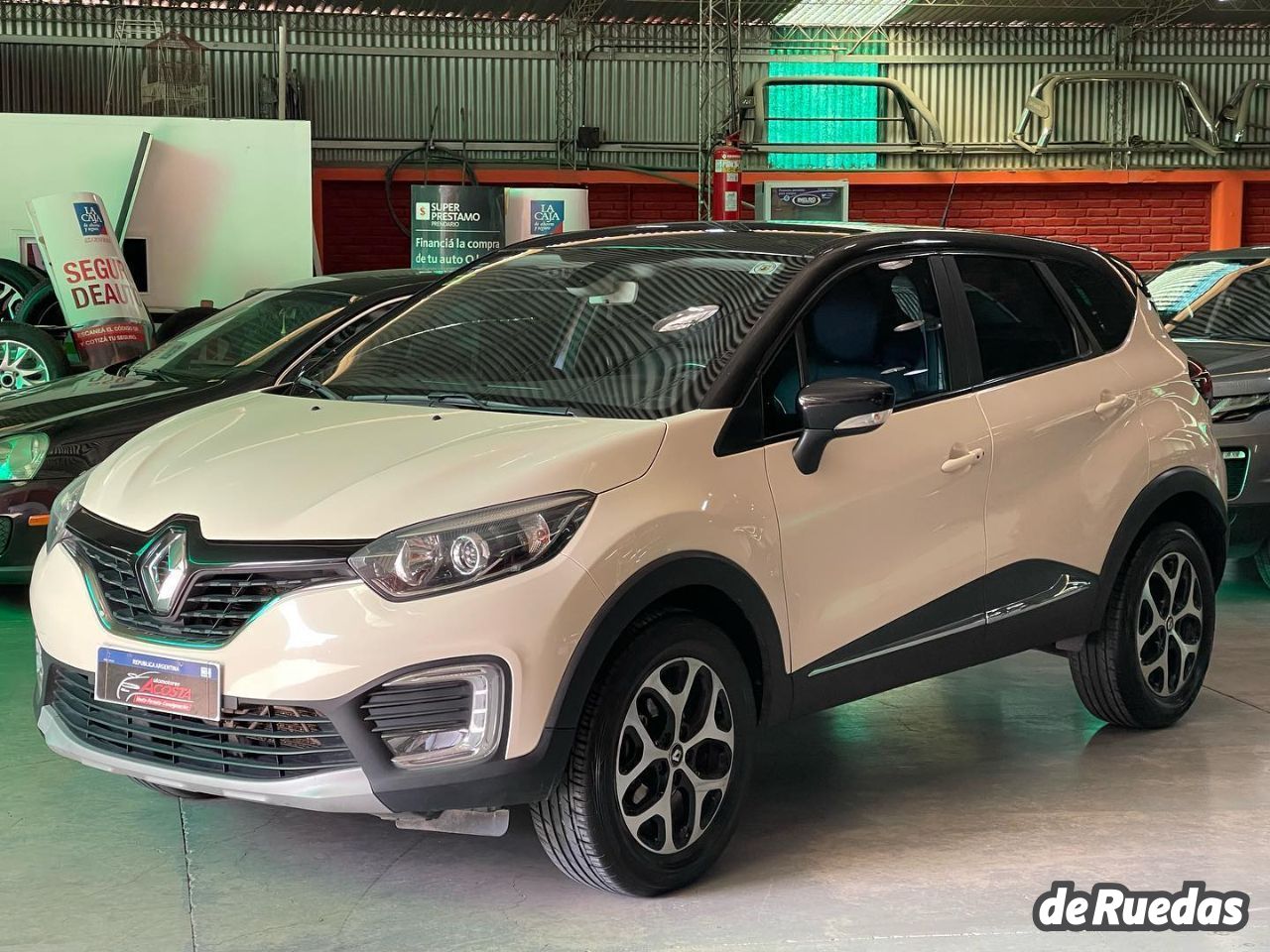 Renault Captur Usado en San Juan, deRuedas