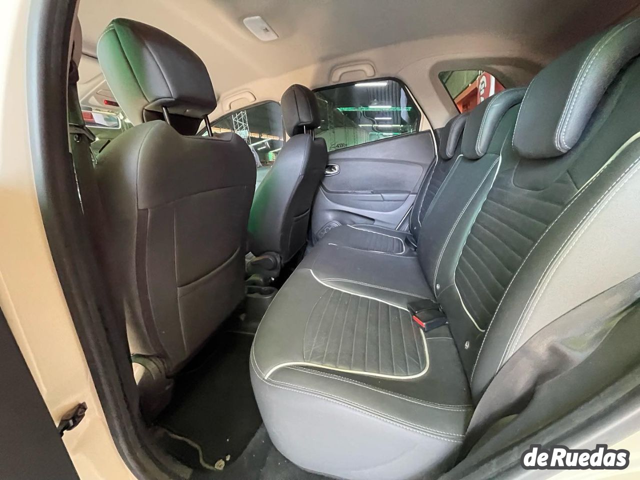 Renault Captur Usado en San Juan, deRuedas