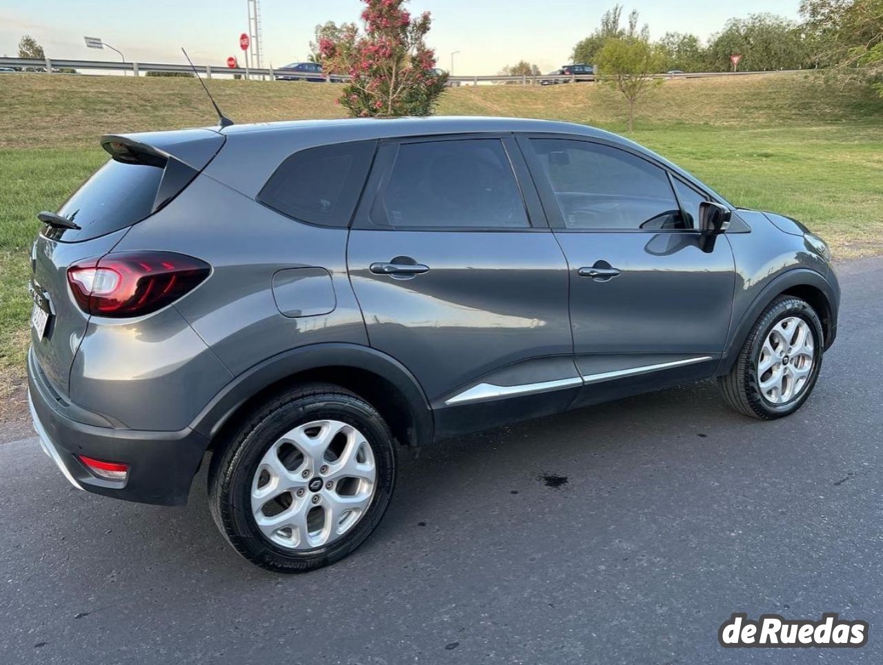 Renault Captur Usado en San Juan, deRuedas