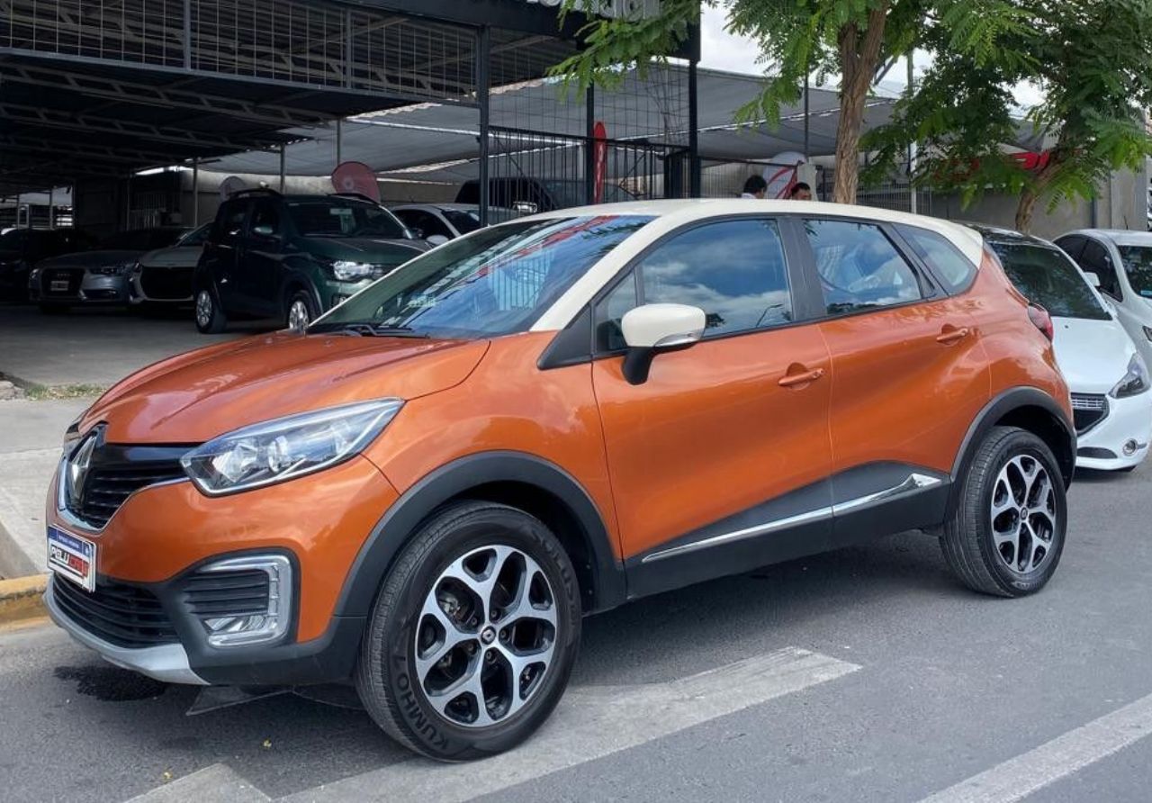 Renault Captur Usado Financiado en San Juan, deRuedas