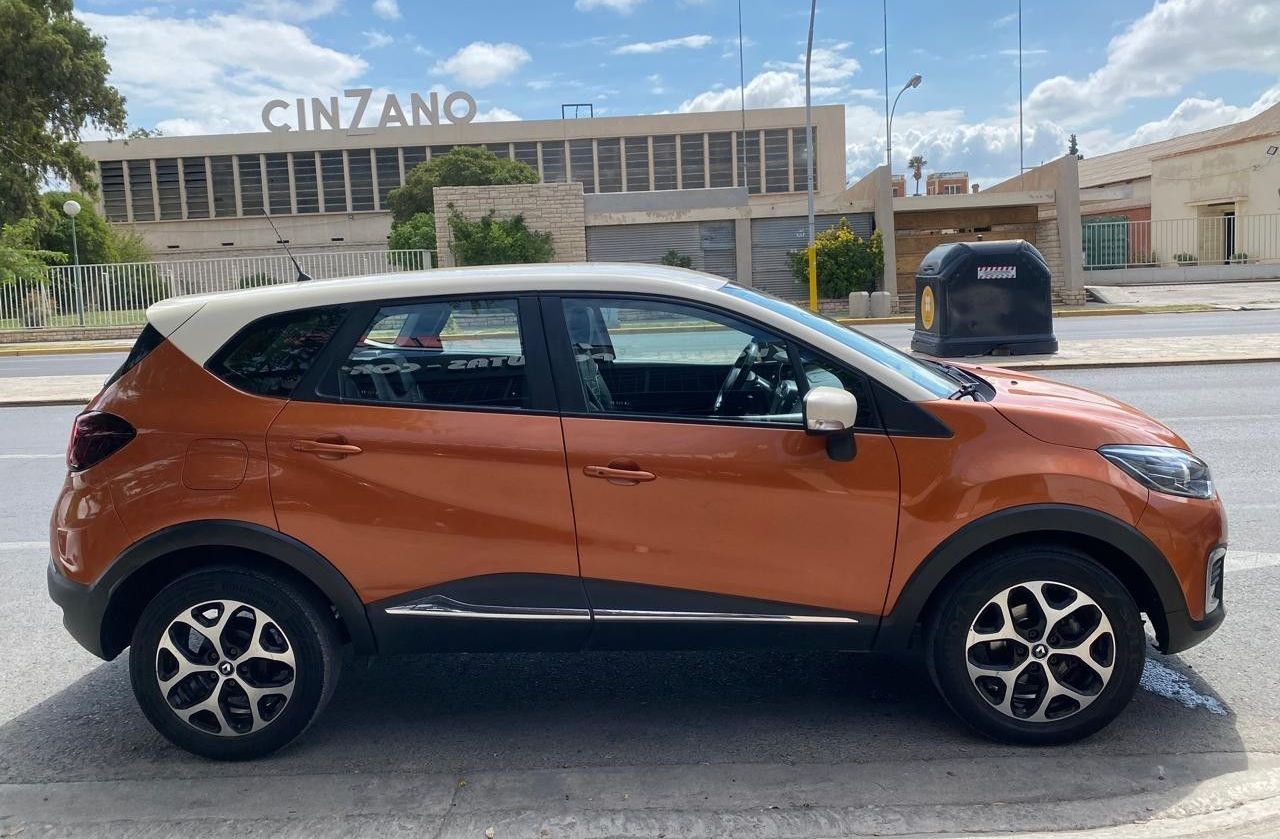 Renault Captur Usado Financiado en San Juan, deRuedas