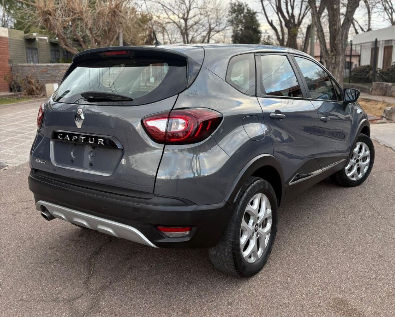 Renault Captur Usado Financiado en Mendoza, deRuedas